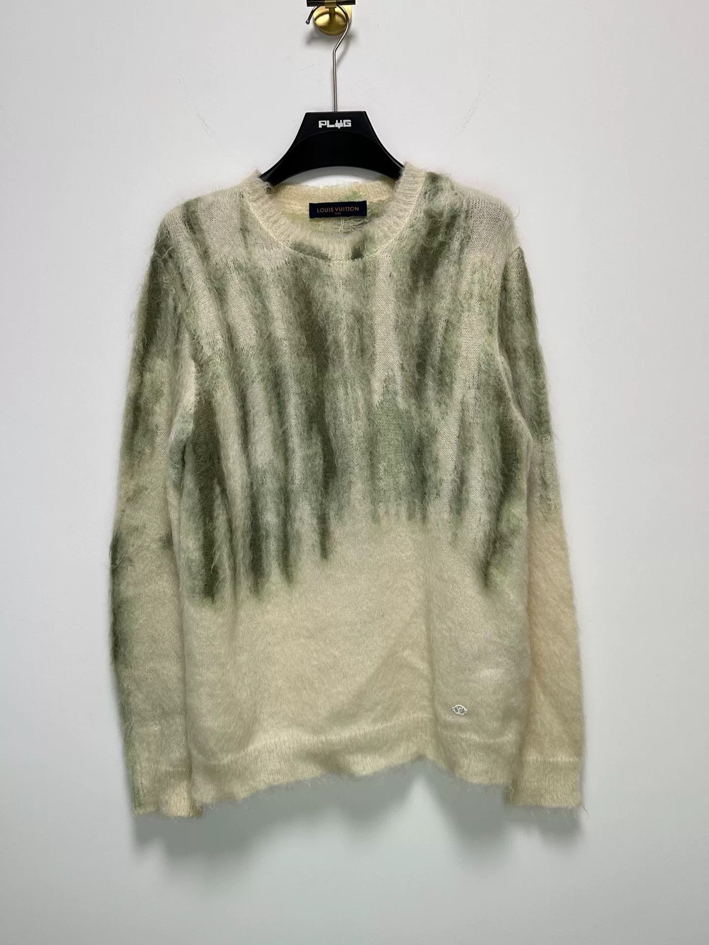 Louis Vuitton Louis Vuitton White Gray Mohair Logo Sweater Size US M / EU 48-50 / 2 - 1 Thumbnail