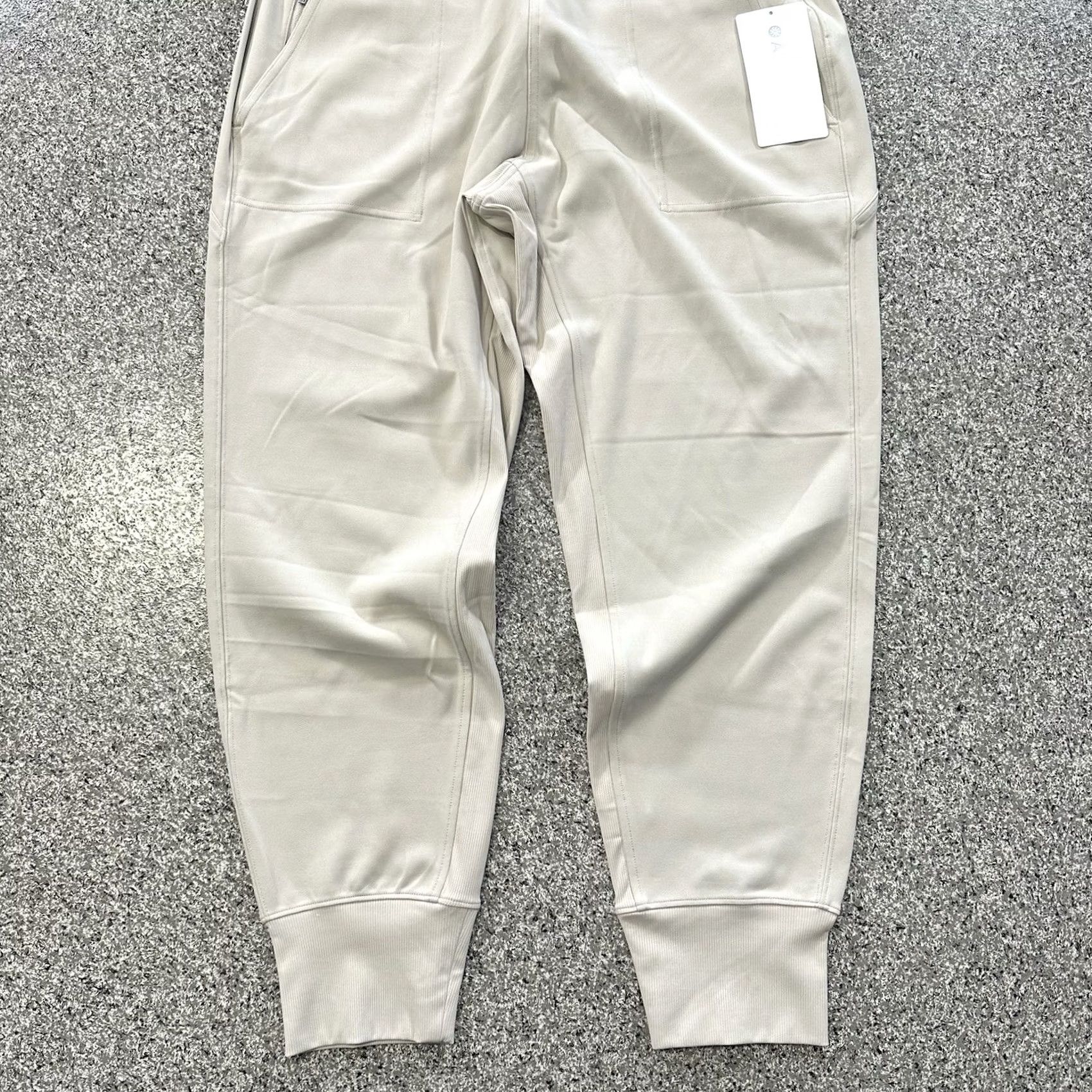 Athleta Athleta Activewear Womens Jogger Pants Beige Fit Tapered L High Rise Size 36" / US 14 / IT 50 - 3 Thumbnail