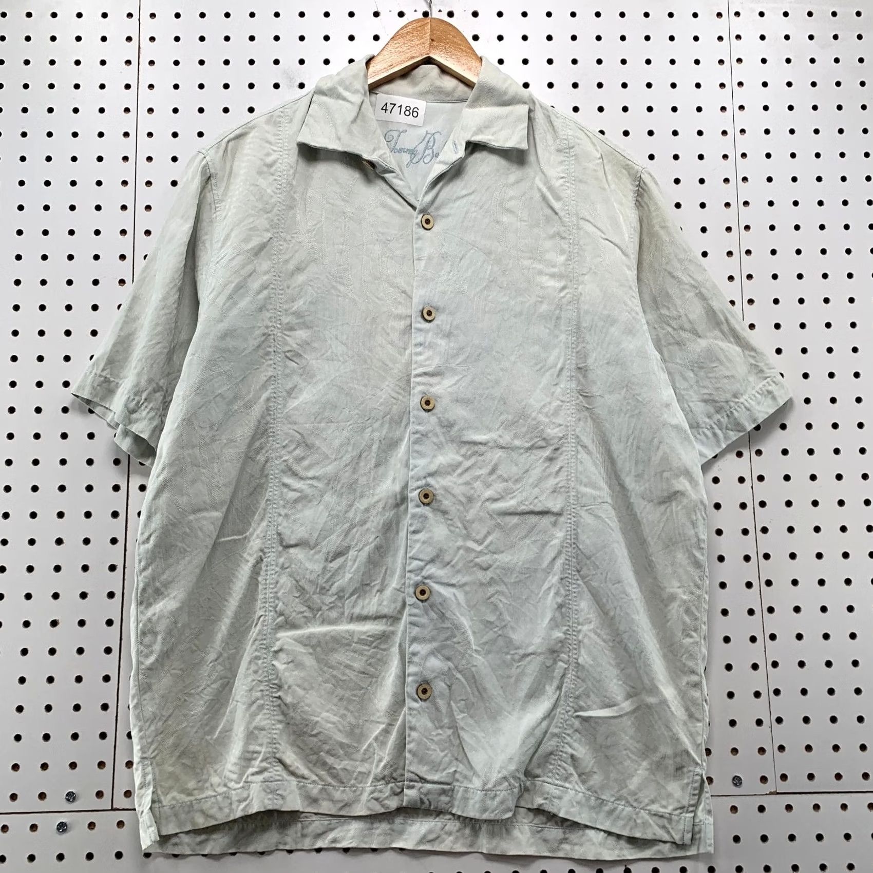 Tommy Bahama Tommy Bahama Shirt Mens Medium Light Blue Embroidered Eagle 100% Silk Button Size US M / EU 48-50 / 2 - 2 Thumbnail