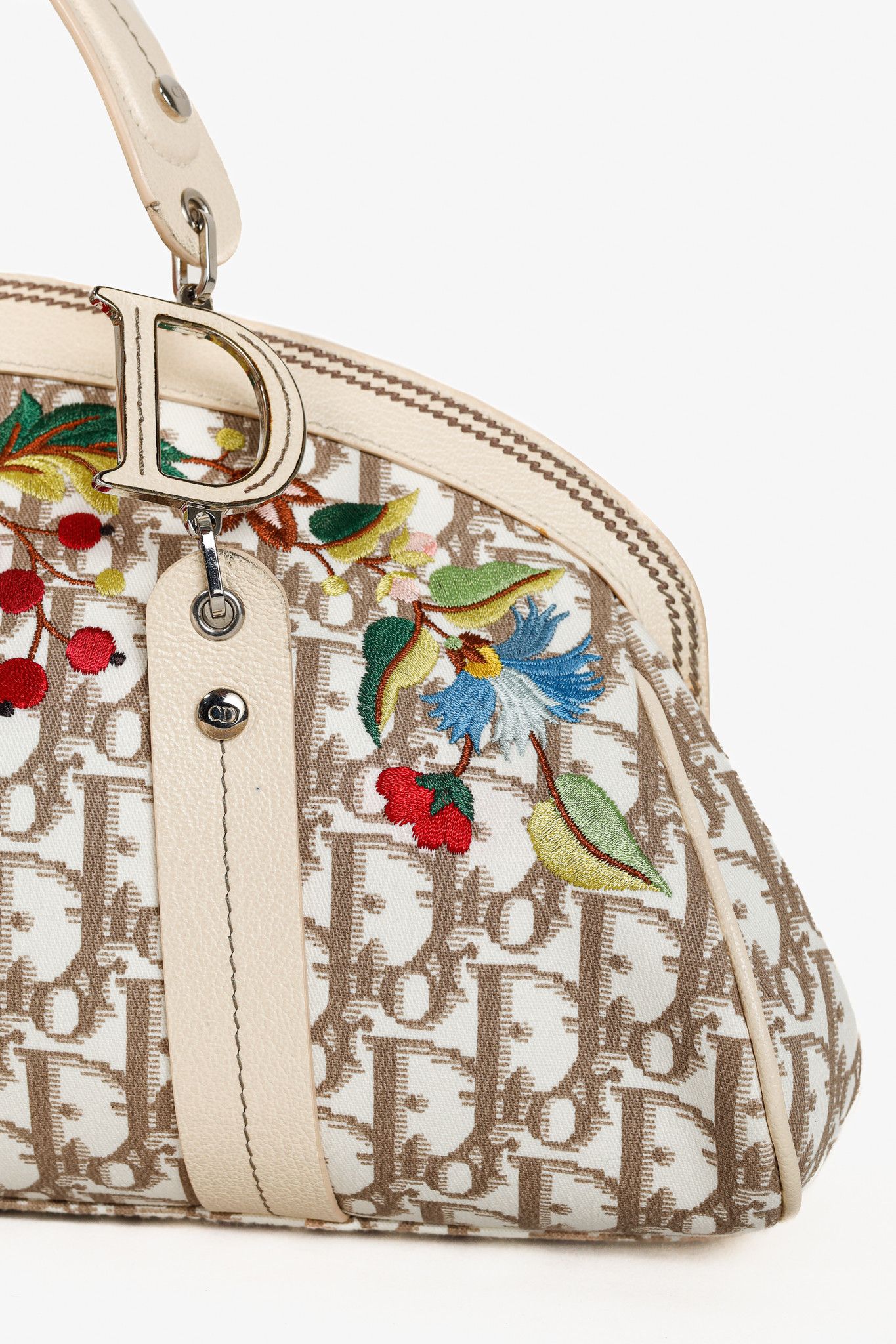 Dior Christian Dior Vintage Flowers Monogram Embroidered Bag Size ONE SIZE - 9 Thumbnail