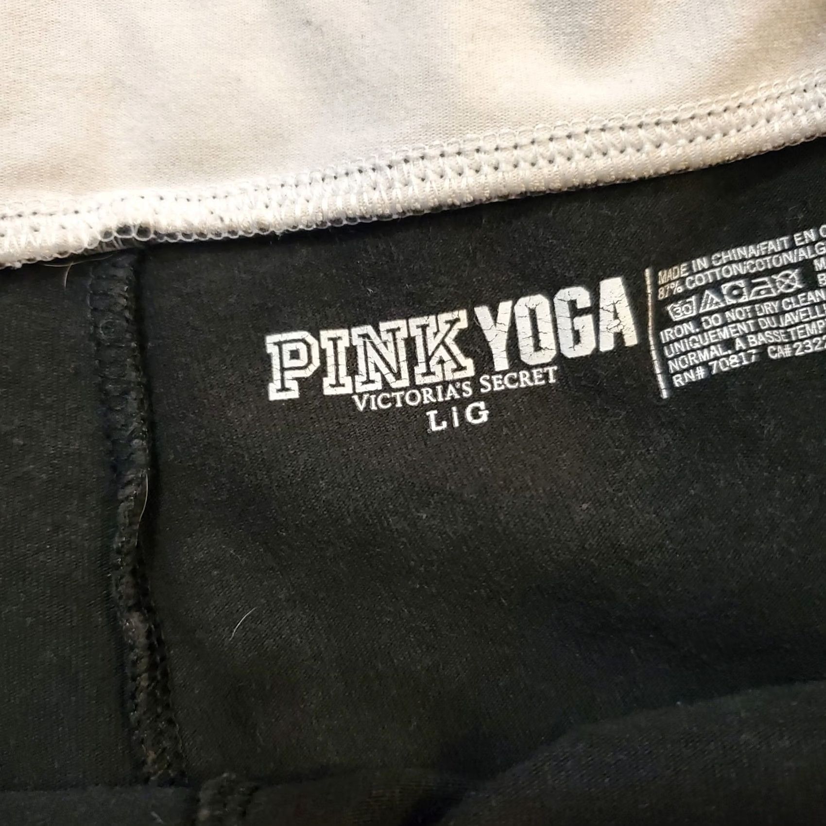 Victoria's Secret VINTAGE Victoria's Secret Pink Y2K Fold Over Yoga Capri Leggings Black Rhinestone Logo 90s Angel Womens Size 36" / US 14 / IT 50 - 6 Thumbnail