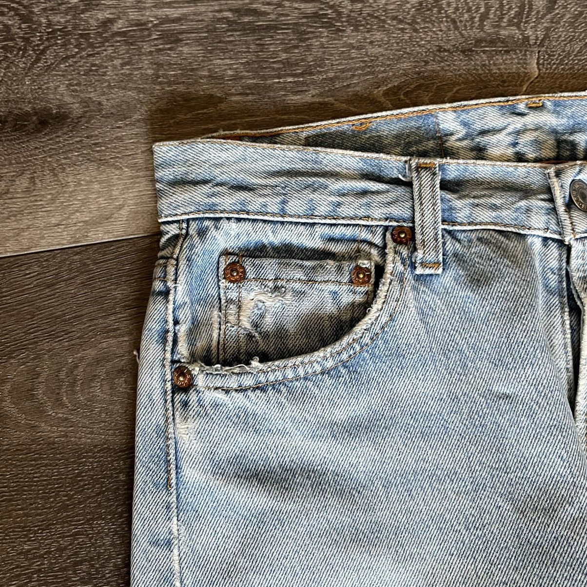 Levi's Vintage 1990s Levis 501 Reworked Buttonfly Denim Jeans 30x30 Size US 30 / EU 46 - 8 Thumbnail