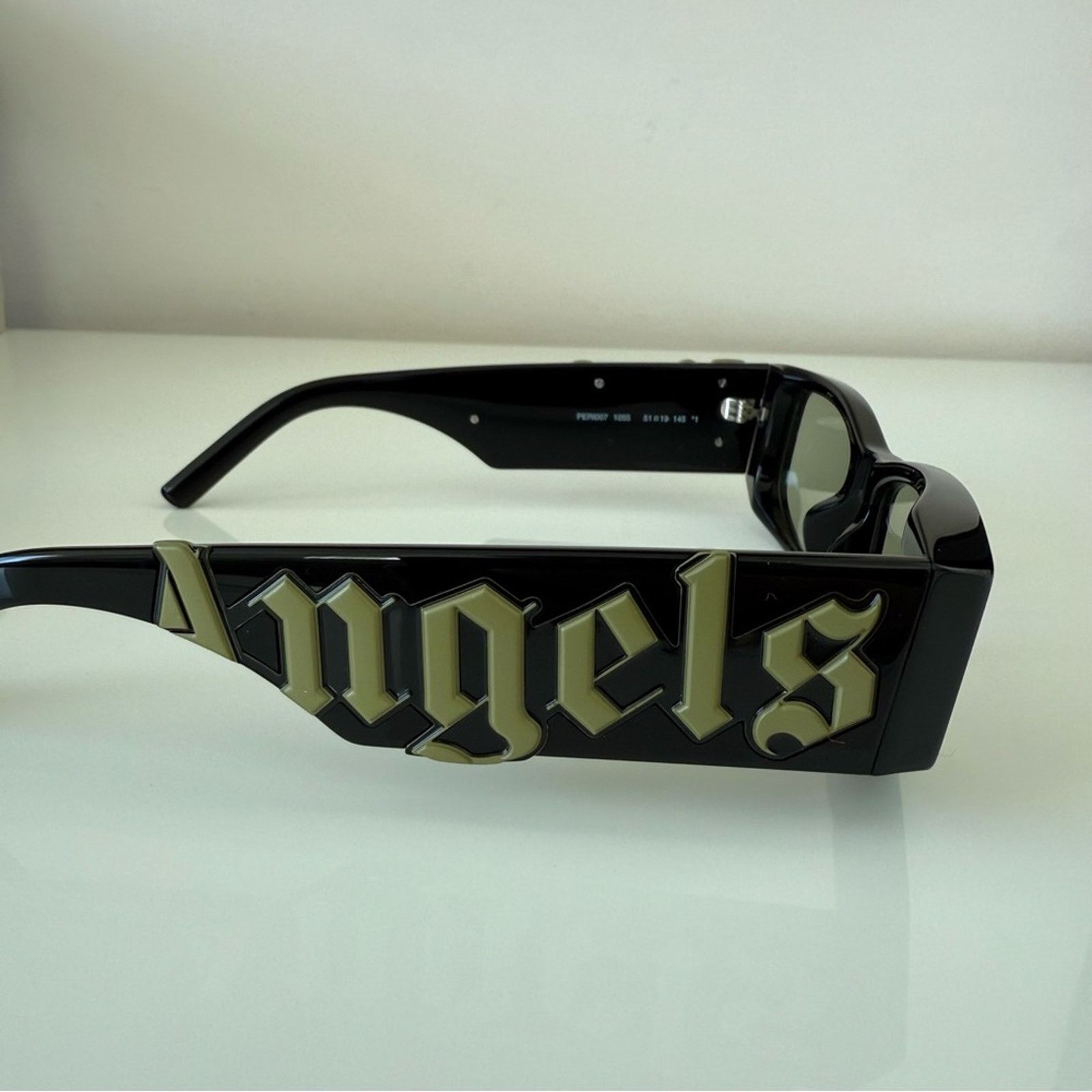 Palm Angels NWT!!! Palm Angels unisex sunglasses PERI007 1055 380$ Size ONE SIZE - 4 Thumbnail