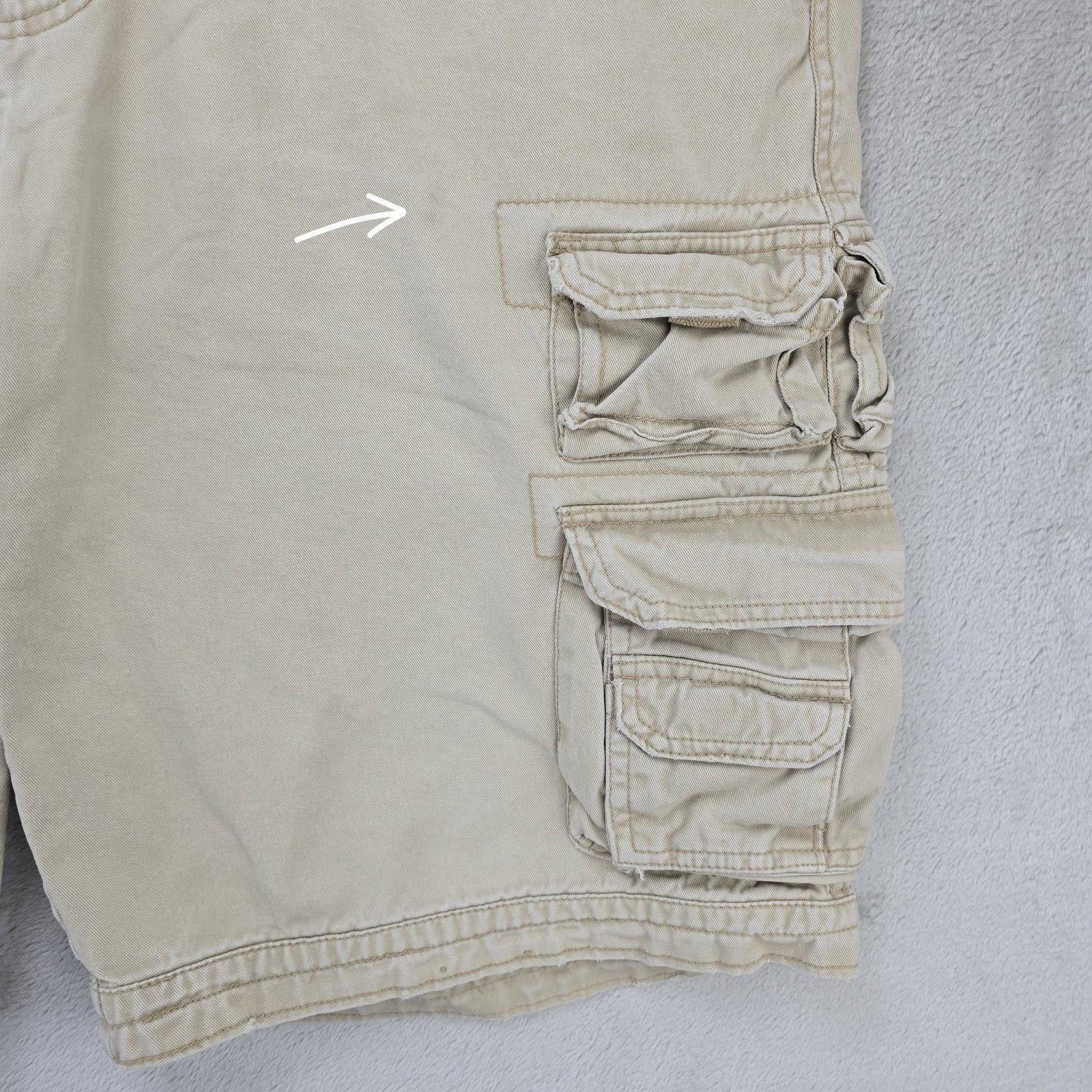 Other VTG Y2K Cargo Shorts Men's 38 Khaki Plugg Skater Baggy Size US 38 / EU 54 - 3 Thumbnail