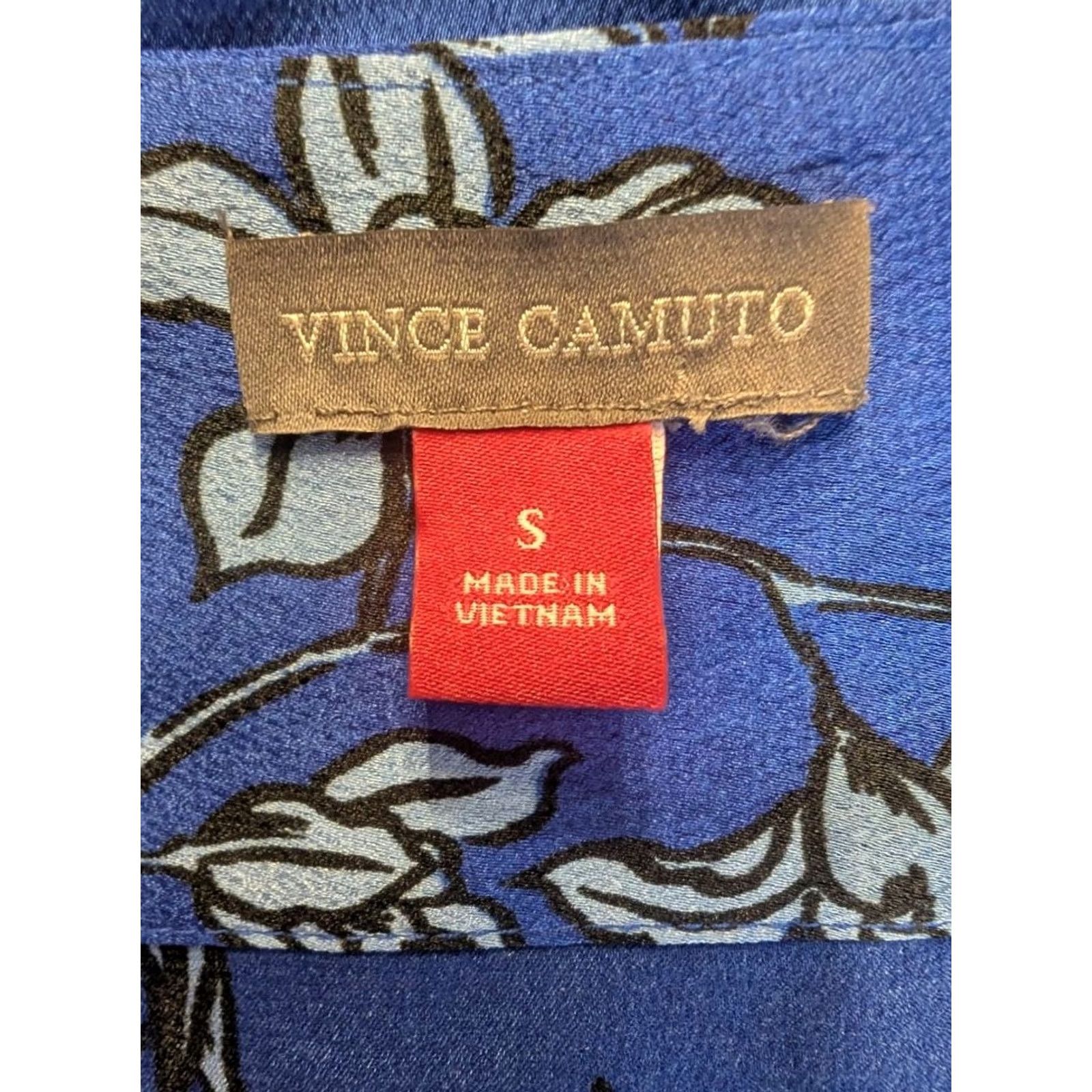 Vince Camuto Vince Camuto Blouse Blue Floral Surplice Long Sleeve Satin Top S Women Size S / US 4 / IT 40 - 6 Thumbnail