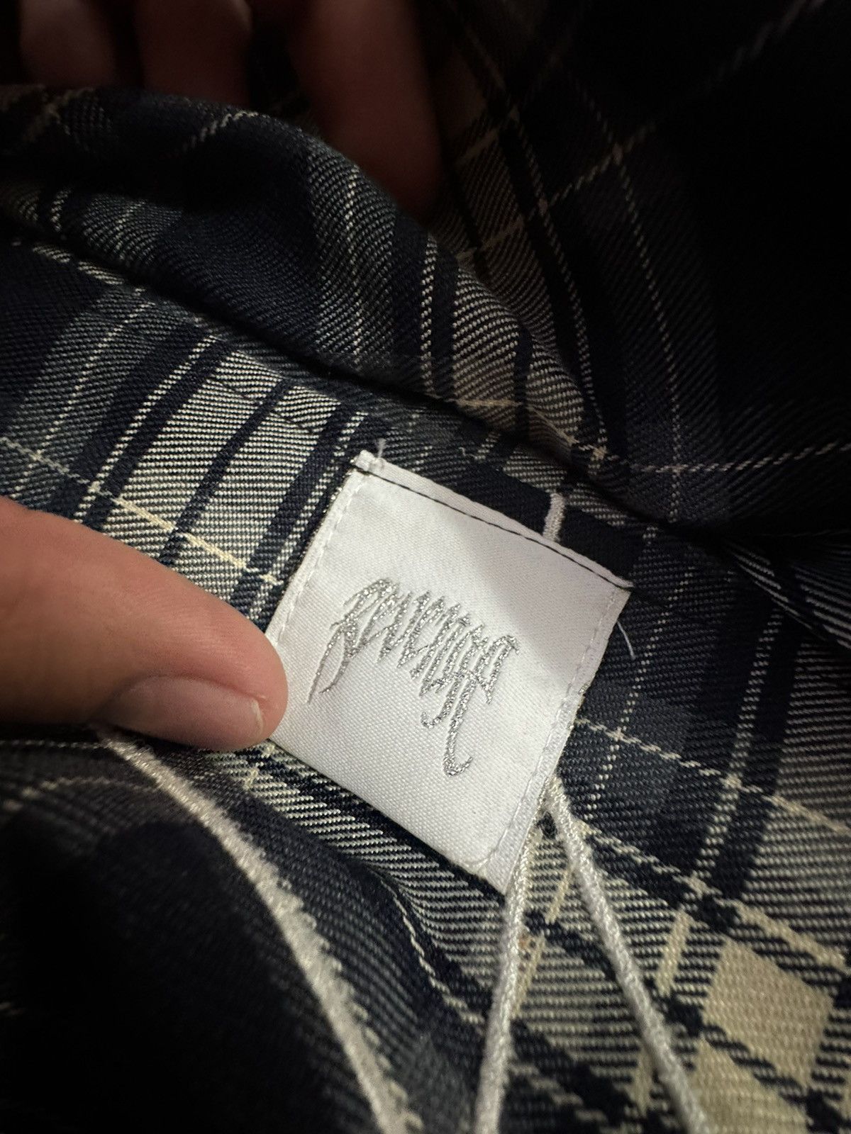 Revenge Revenge flannel spider design Size US M / EU 48-50 / 2 - 5 Thumbnail