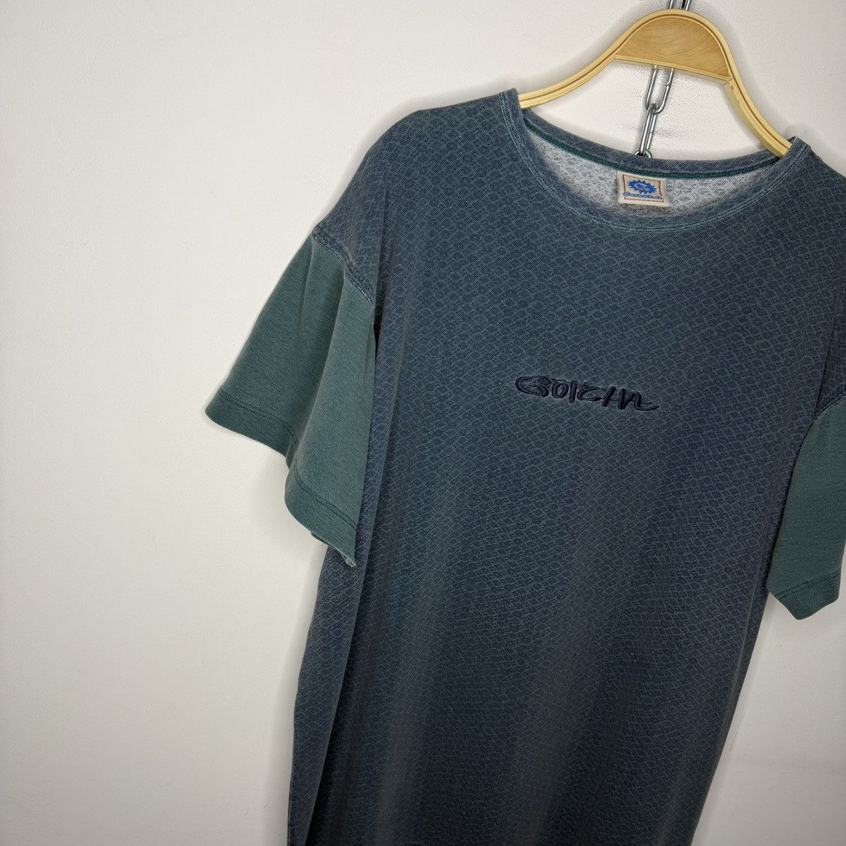 Gotcha RARE* Vintage 80s Gotcha Skate Surf Knit TShirt Size US XL / EU 56 / 4 - 3 Thumbnail