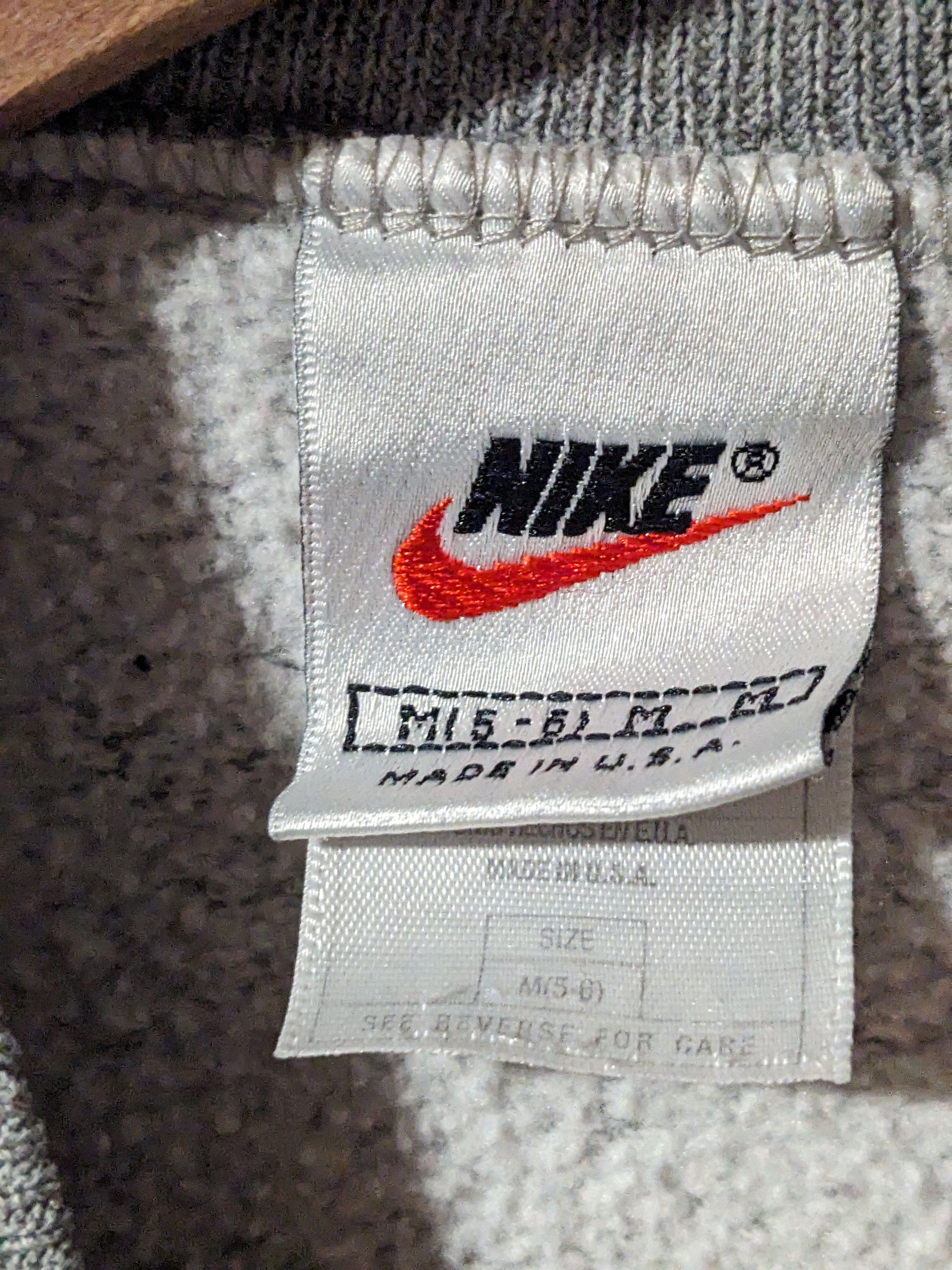 Nike × Vintage Vintage 90s Nike Mini Swoosh Youth Medium Sweatshirt Size US M / EU 48-50 / 2 - 3 Thumbnail