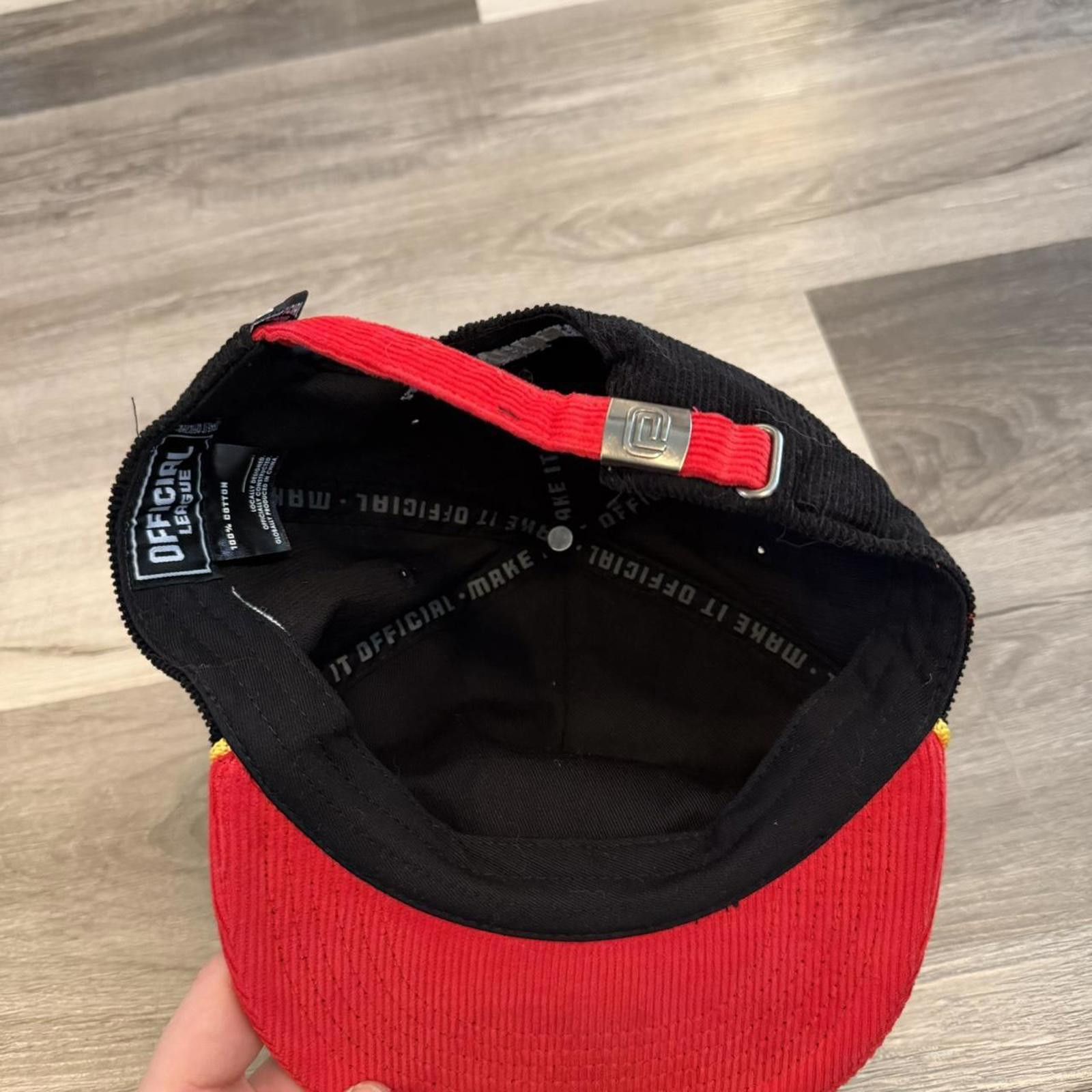 Other Calgary wranglers corduroy strap back hat OS Size ONE SIZE - 5 Thumbnail