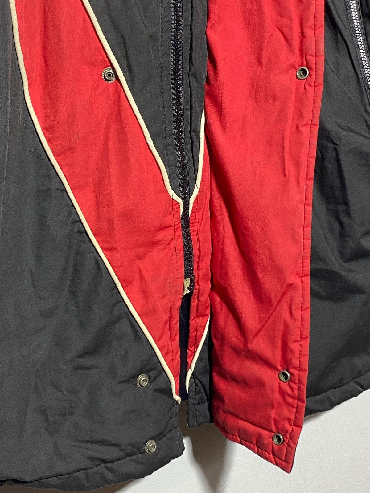 Umbro 1992/93 Manchester United Umbro Sharp Padded Bench Coat Size US L / EU 52-54 / 3 - 14 Thumbnail