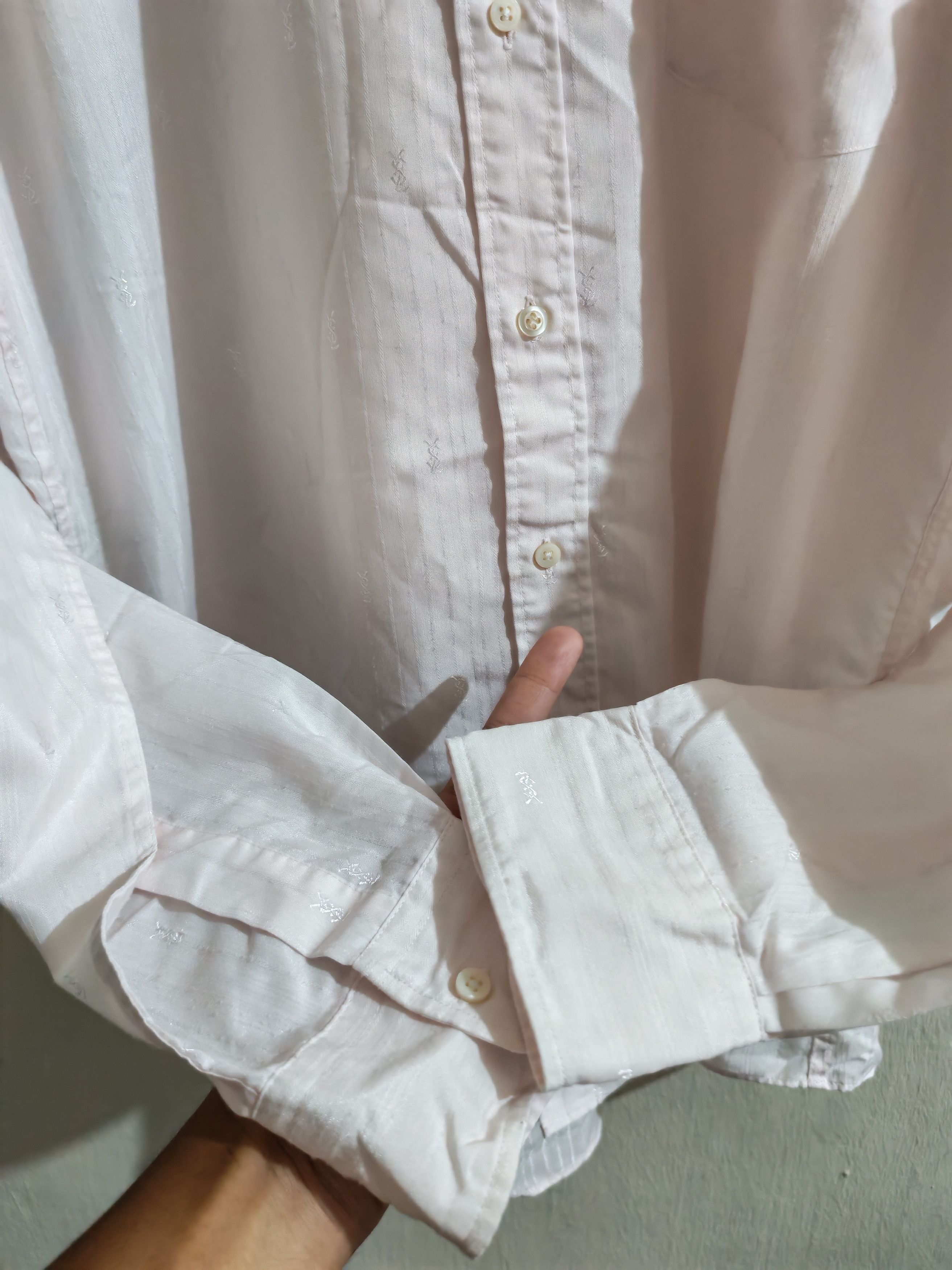Yves Saint Laurent YSL embroidery shirt Size US L / EU 52-54 / 3 - 5 Thumbnail