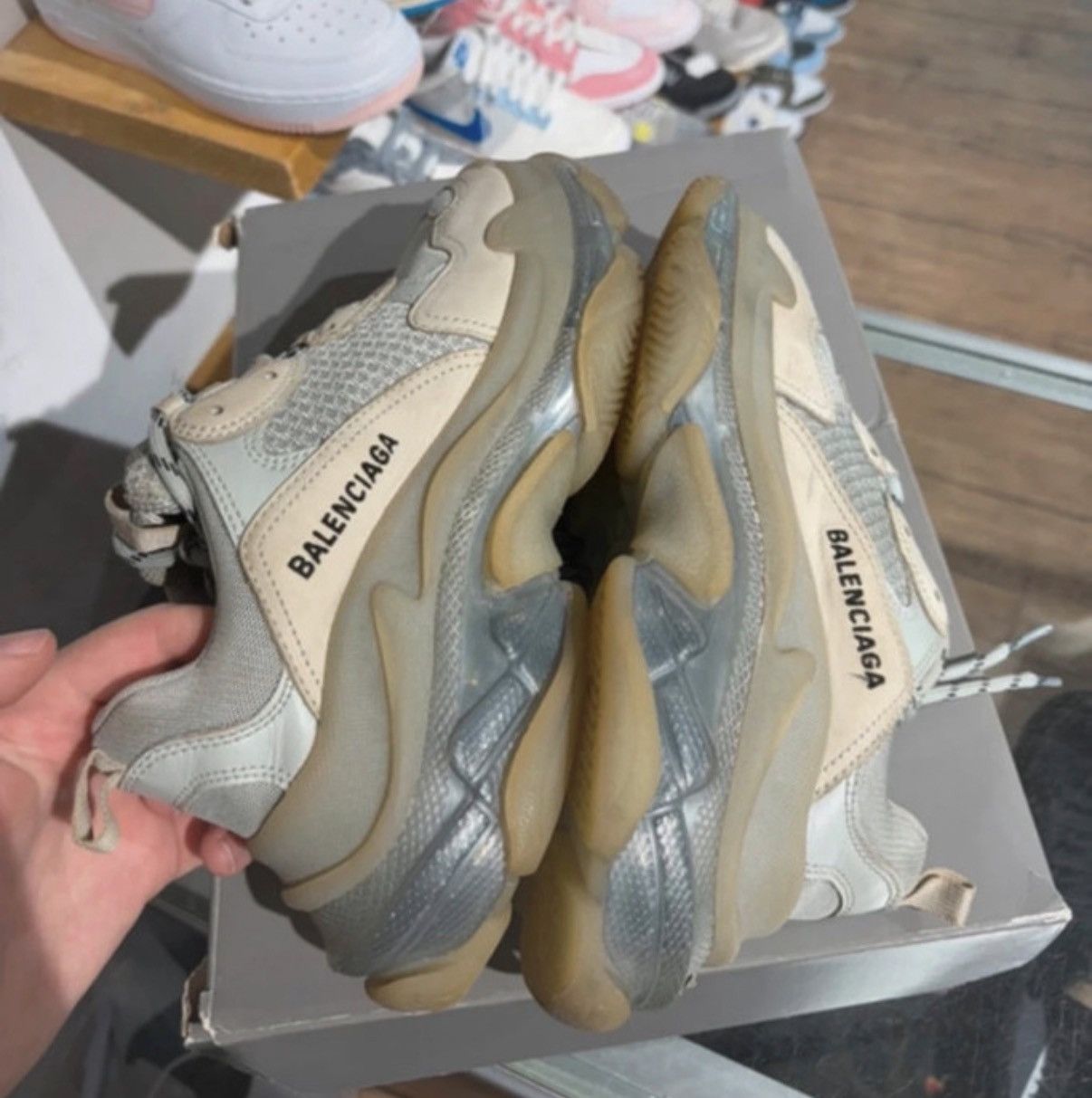 Balenciaga Balenciaga Grey Leather and Mesh Triple Clear Sole Sneakers Size US 9 / IT 39 - 8 Thumbnail