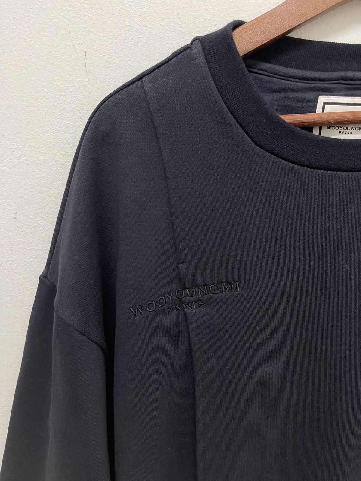 Designer HYPE WOOYOUNGMI ASYMMETRIC SWEATER BIG SPELLOUT Size US L / EU 52-54 / 3 - 3 Thumbnail