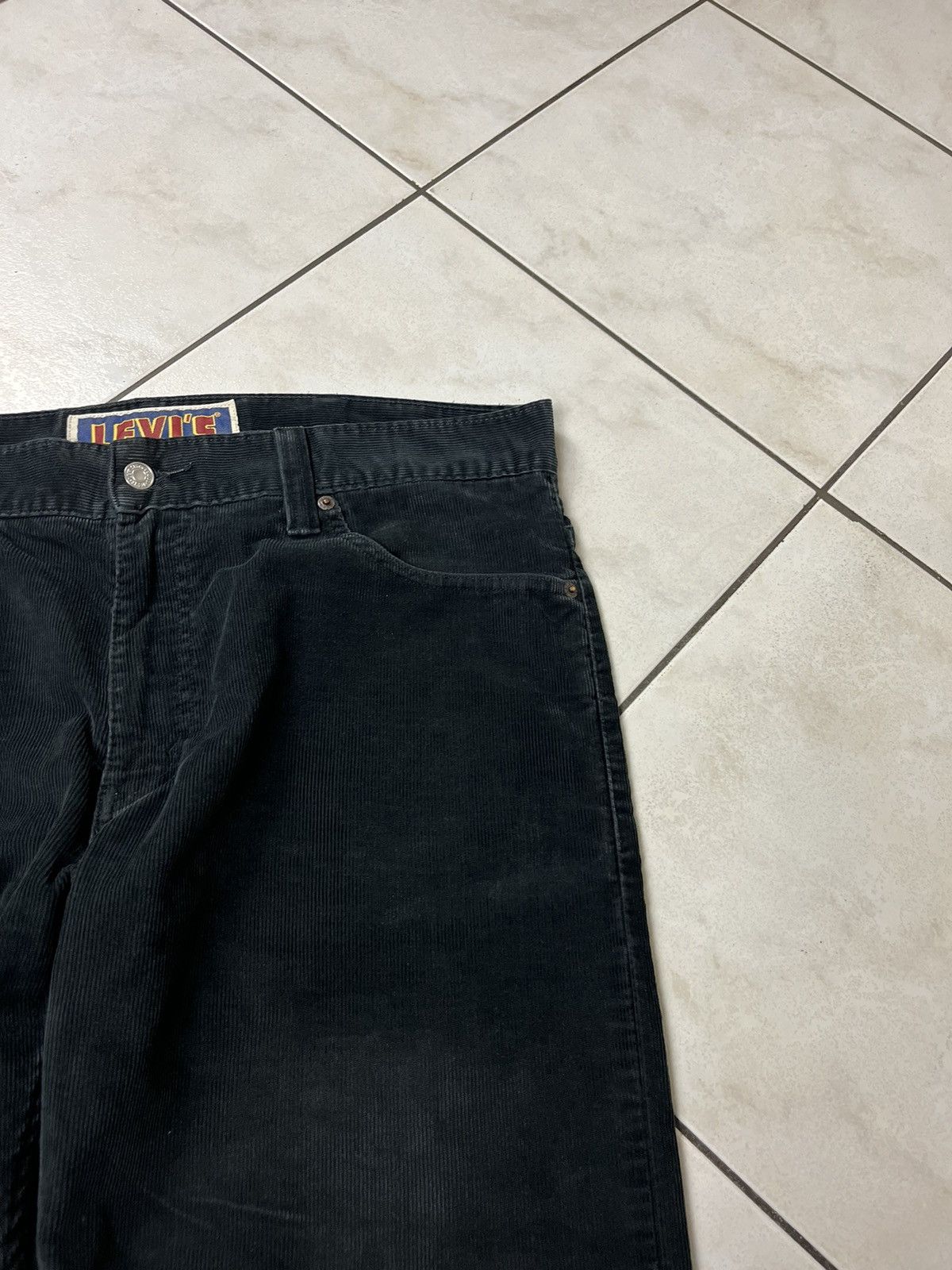 Levi's × Levi's Vintage Clothing × Vintage Vintage Levi’s 549 low loose corduroy pants velvet y2k cords Size US 38 / EU 54 - 6 Thumbnail