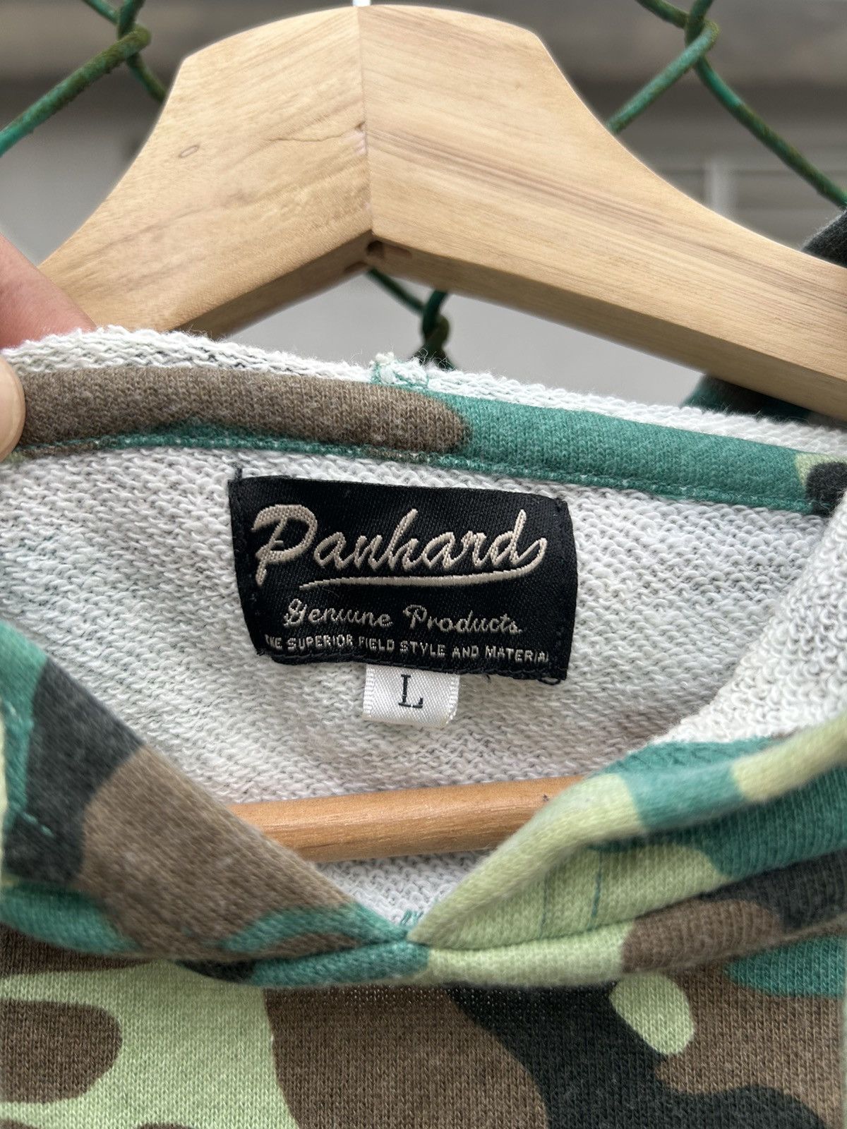 Vintage Vintage Panhard Camo Pullover Hoodie Size US L / EU 52-54 / 3 - 5 Thumbnail
