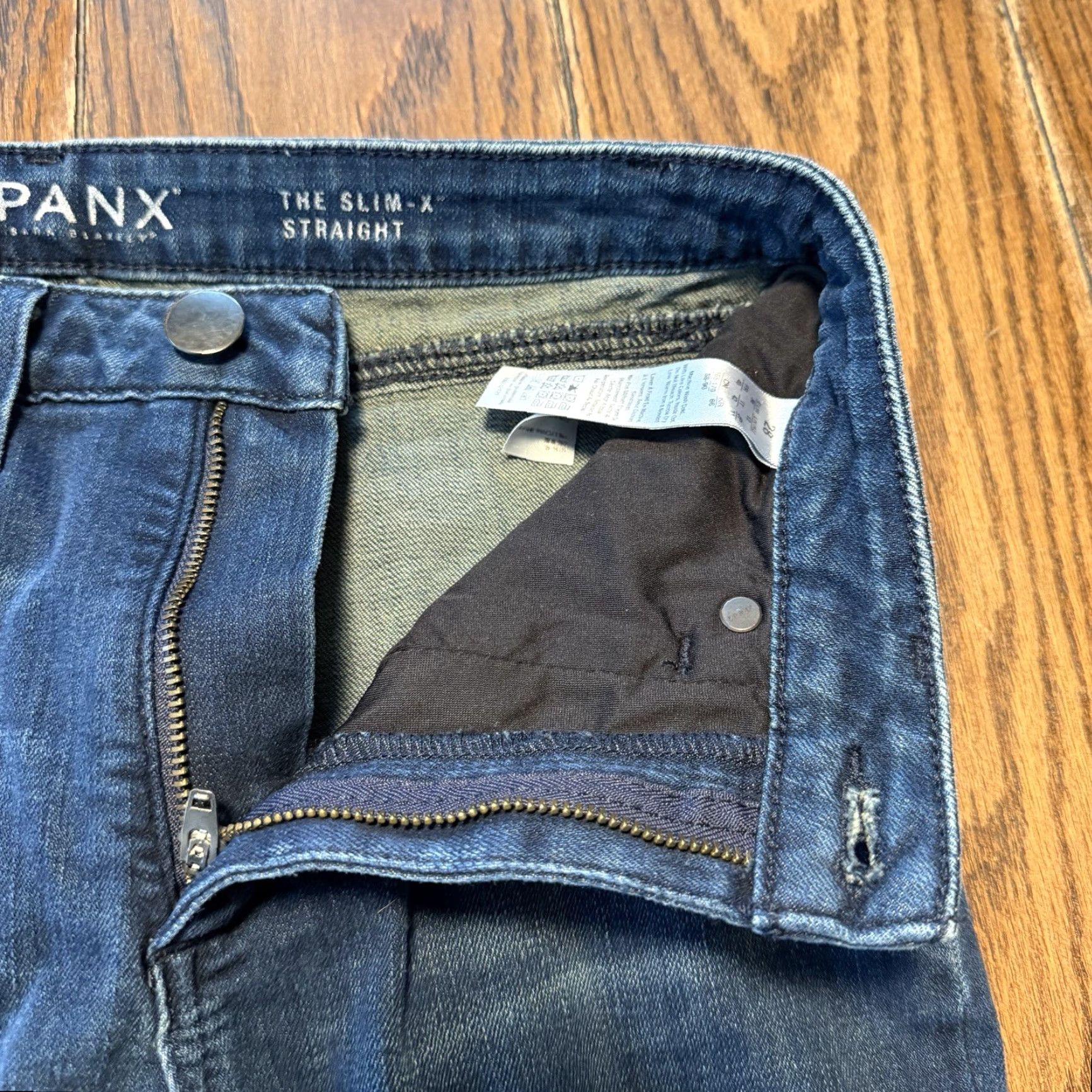 Spanx Spanx The Slim X Straight Leg Jeans Size 28 Dark Wash Stretch Denim Women Regular 31 In Inseam Slimming Size 28" / US 6 / IT 42 - 4 Thumbnail