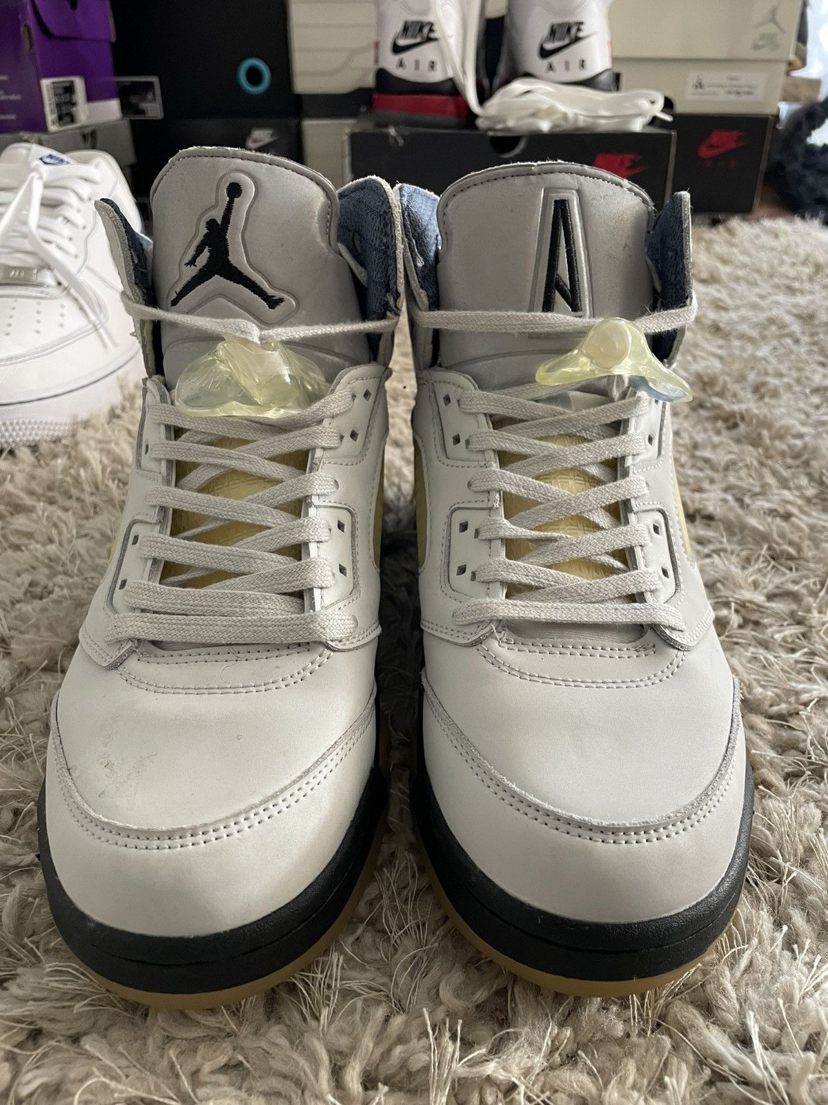 A Ma Maniere × Jordan Brand Jordan 5 A Ma Maniere x Jordan 5 Dawn Size US 7 / EU 40 - 4 Thumbnail