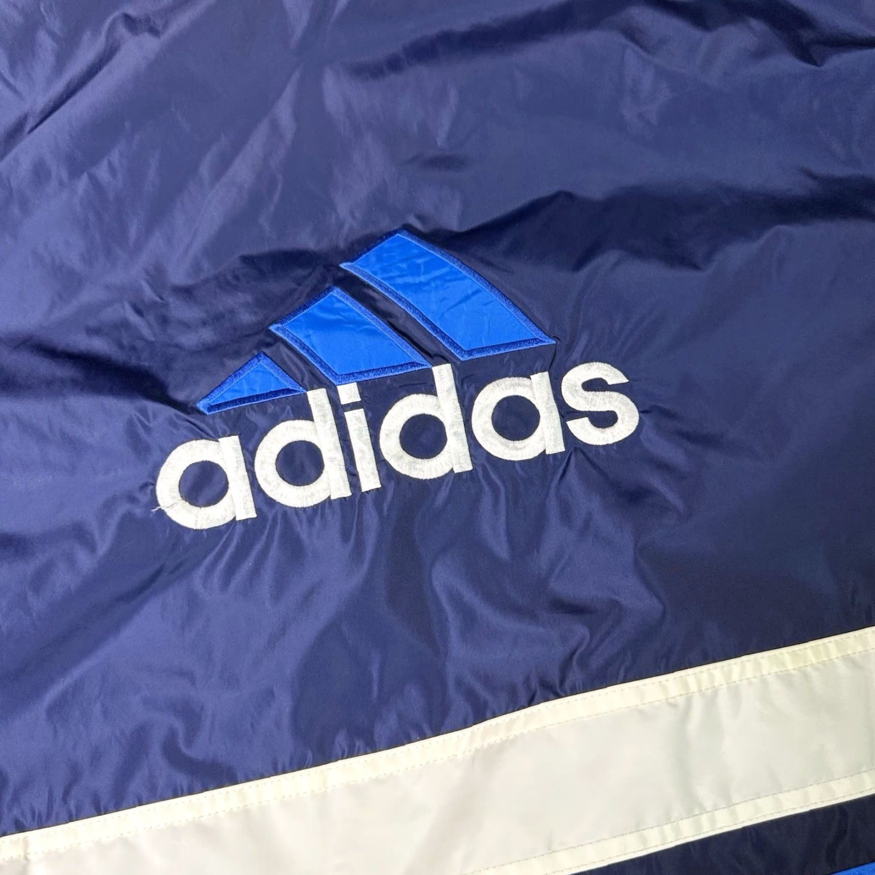 Adidas VINTAGE adidas Puffer Jacket Coat Adult XXL Blue Striped 90s Logo Zipper Size US XXL / EU 58 / 5 - 3 Thumbnail
