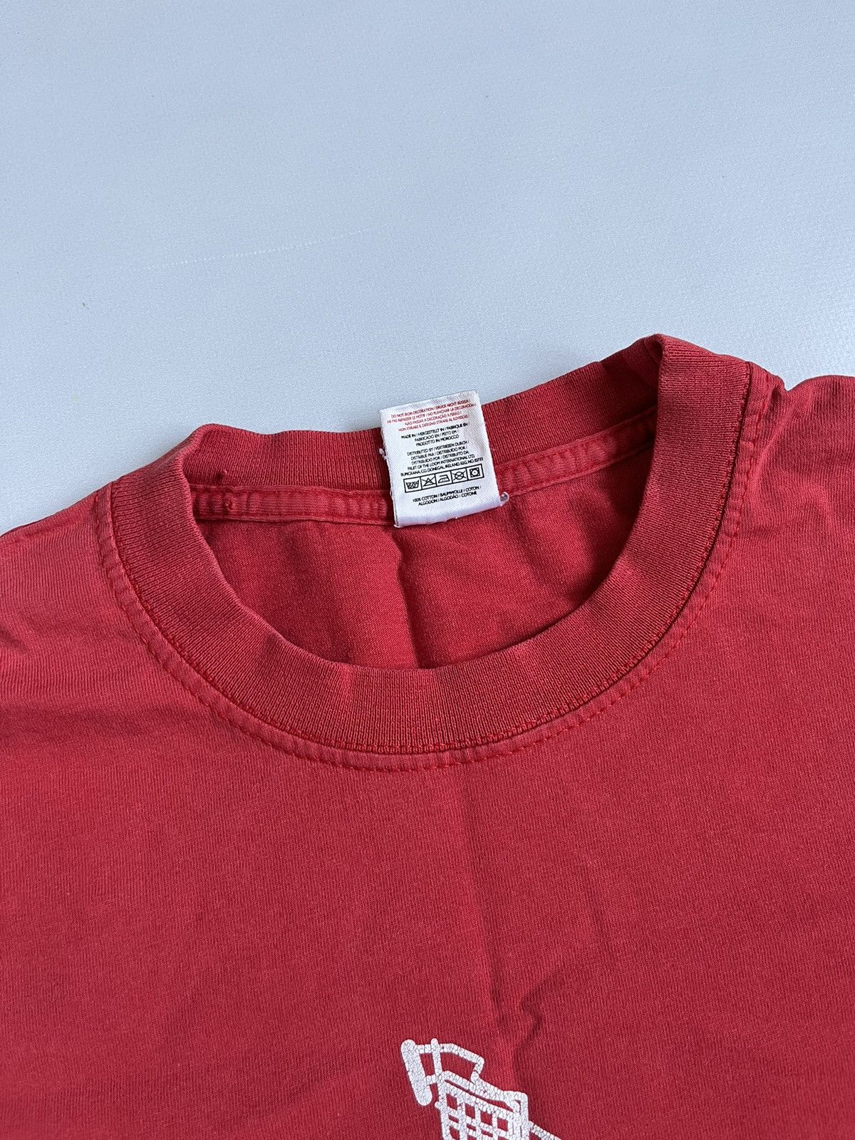 Mtv Vintage 2003 Jackass MTV Fruit Of The Loom Red Faded T-shirt Size US M / EU 48-50 / 2 - 6 Thumbnail