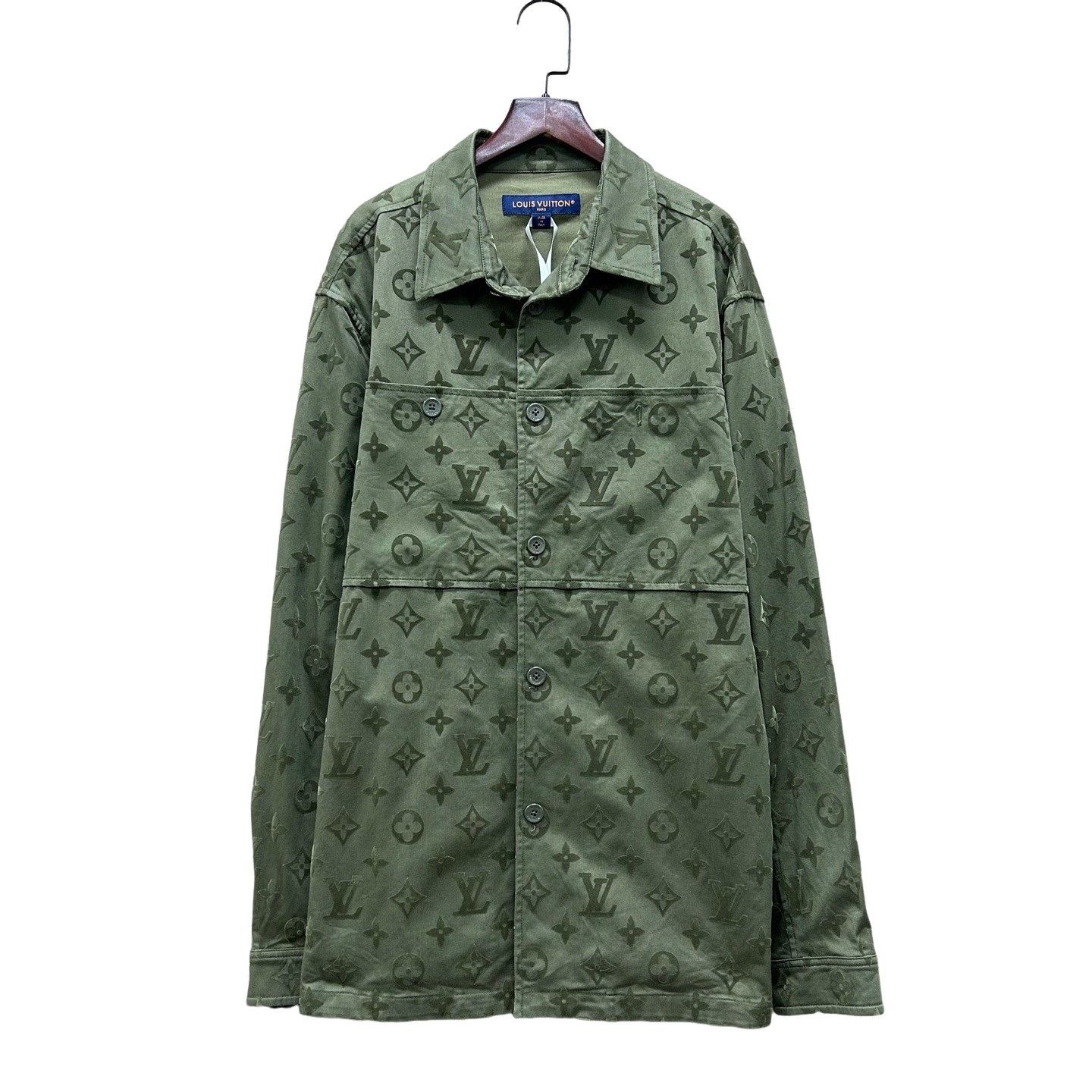 Louis Vuitton Louis Vuitton Monogram Flocked Shirt Size M Size US M / EU 48-50 / 2 - 1 Thumbnail