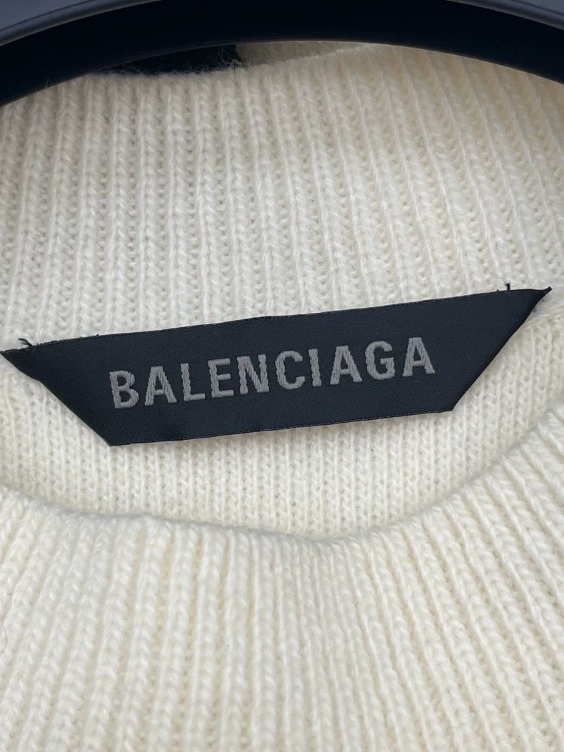 Balenciaga Balenciaga Ski Series 3 B White Sweater Size XS / US 0-2 / IT 36-38 - 6 Thumbnail