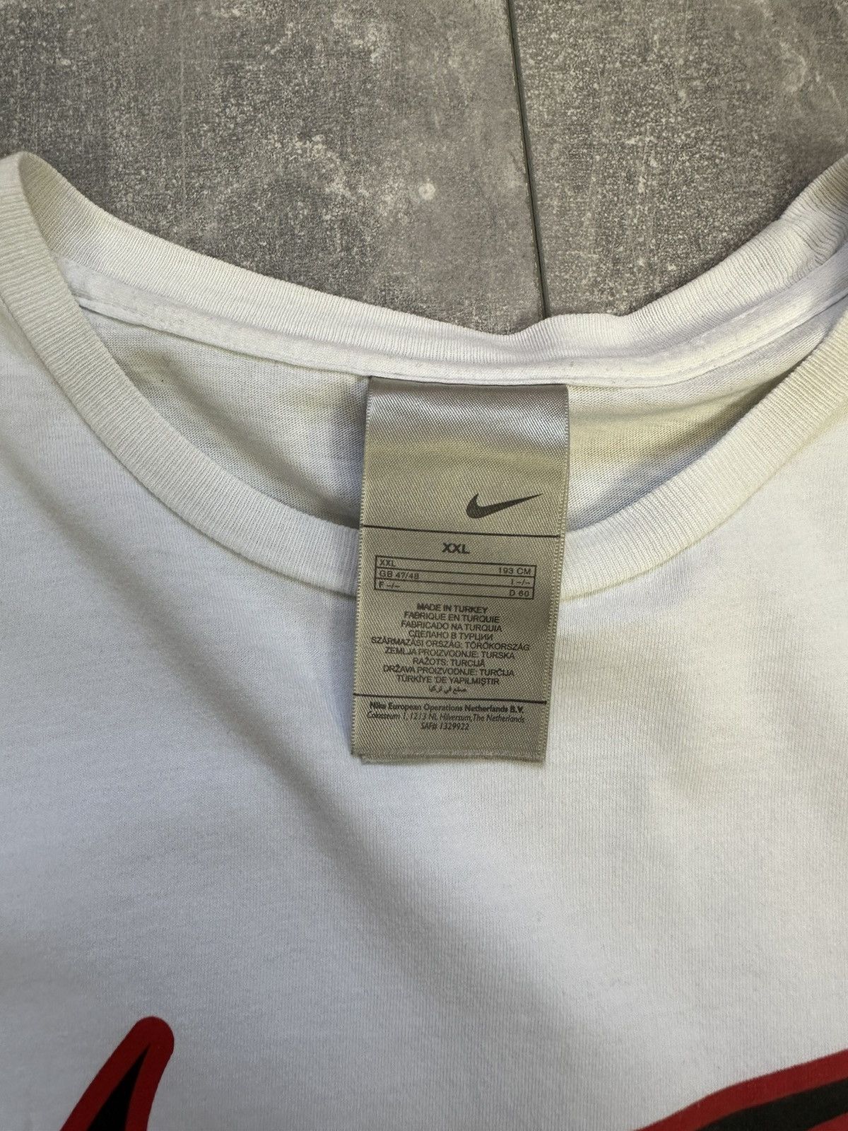 Vintage Men’s vintage Nike tee overprint logo y2k drill Size US XXL / EU 58 / 5 - 7 Thumbnail