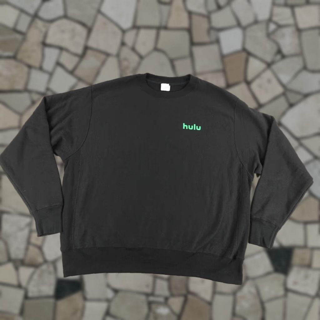 Champion VINTAGE Champion Sweatshirt Mens XL Black Reverse Weave Hulu Crewneck Pullover Sweatshirt - Black, XL, Logo, Outdoor Sports Mens Size US XL / EU 56 / 4 - 1 Thumbnail