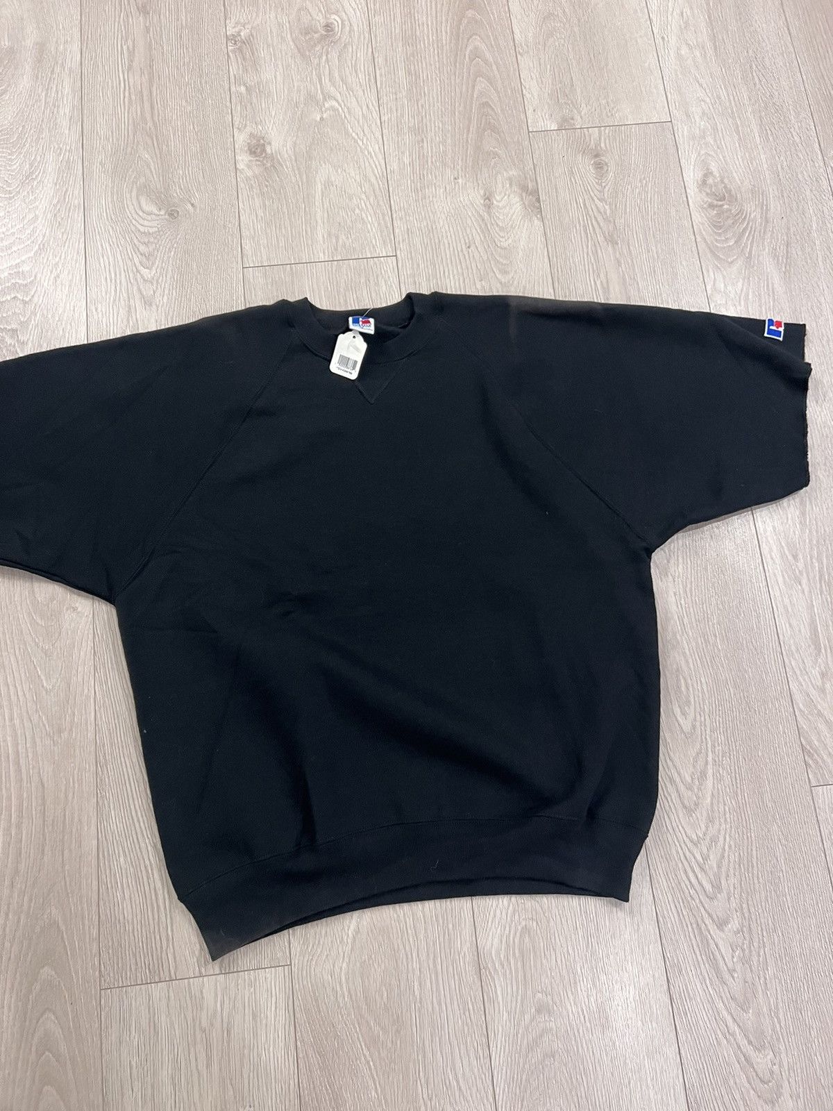 Vintage New Vintage 90s Russell Crew Sweatshirt Shirt Made In USA Size US XL / EU 56 / 4 - 1 Thumbnail