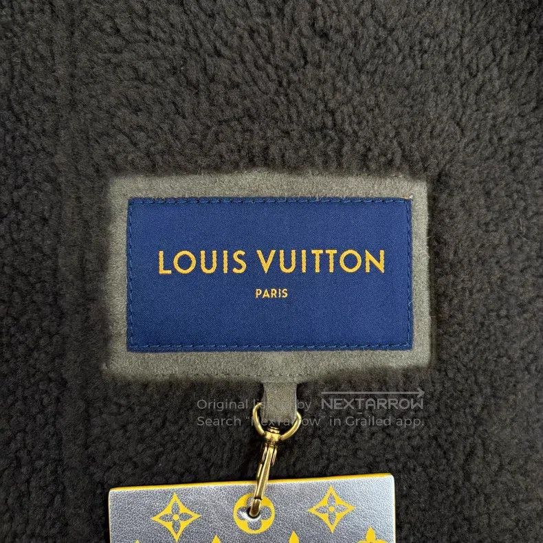 Louis Vuitton Louis Vuitton Lambswool printed brown suede aged fur one-p Size US L / EU 52-54 / 3 - 4 Thumbnail
