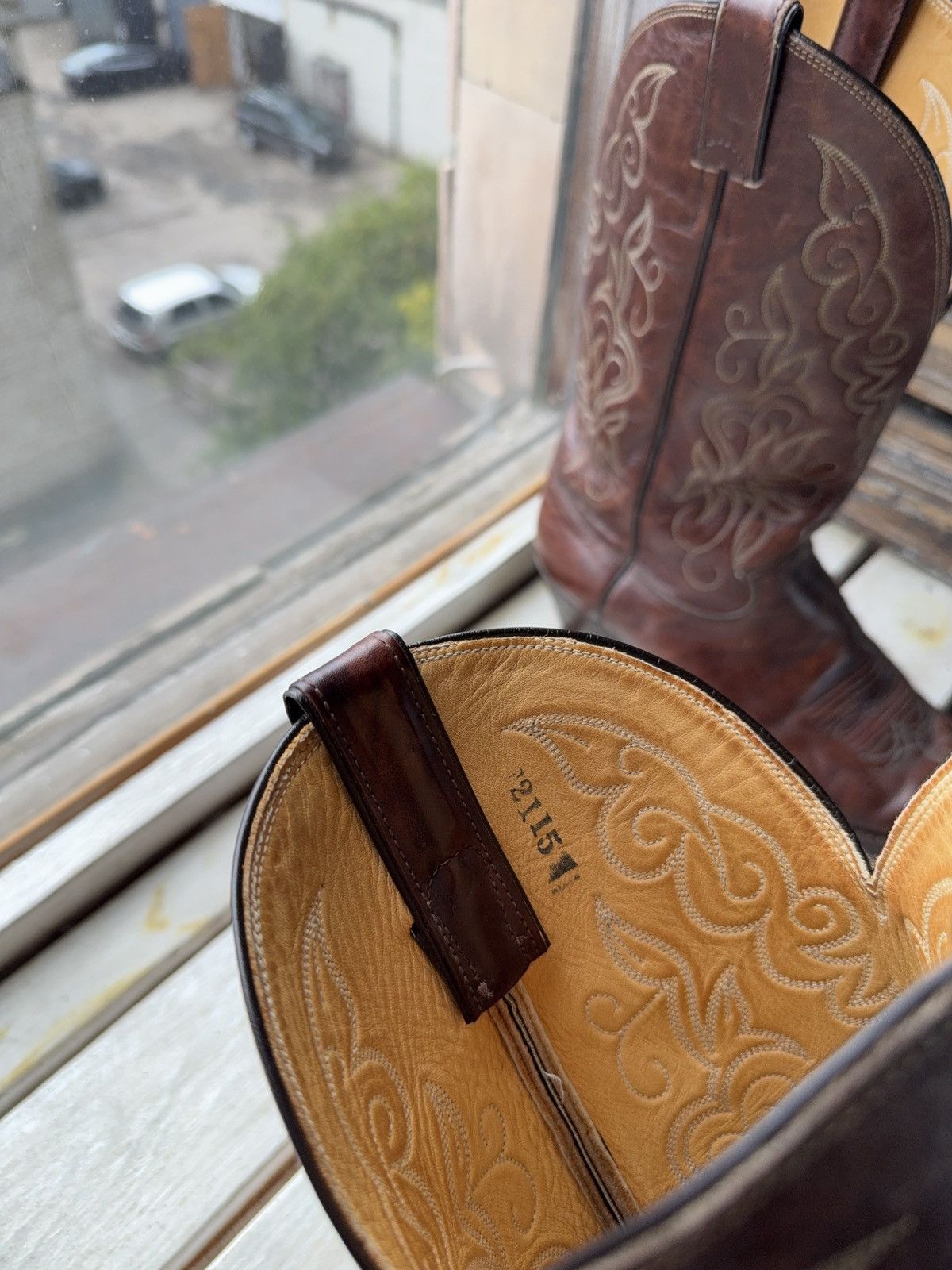 Justin Boots Justin Boots 1652 Brown Leather Western Cowboy Boots USA Size US 12 / EU 45 - 17 Thumbnail