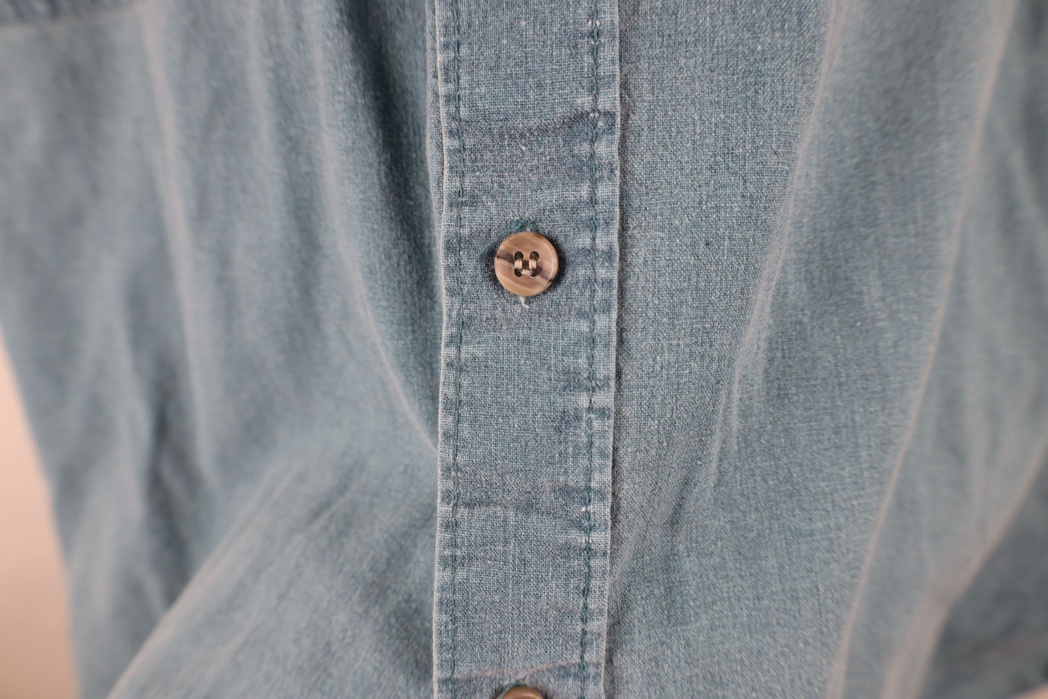 Vintage Vintage 90s Streetwear Baggy Fit Collared Button Down Shirt Size US L / EU 52-54 / 3 - 8 Thumbnail