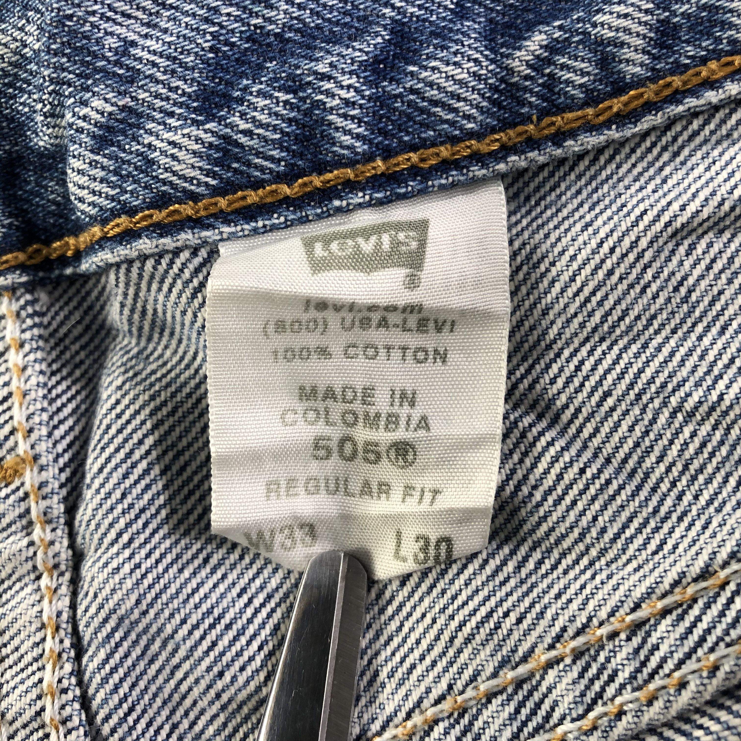 Levi's Vintage Light Wash Levis 505 Jeans-J4117 Size US 33 - 10 Thumbnail
