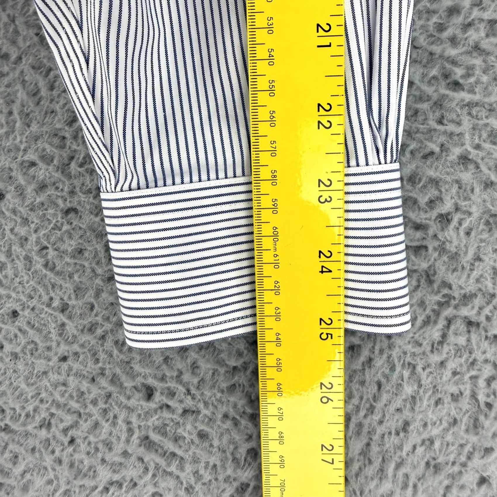 Brooks Brothers Brooks Brothers 1818 Button-Up Dress Shirt Mens Large Blue White Stripe Regent Shirt Size 42R - 7 Thumbnail