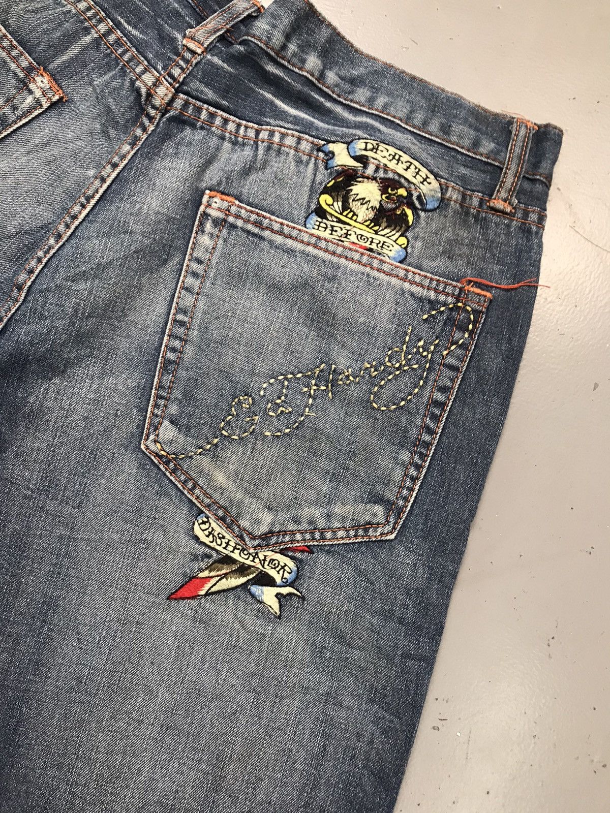Ed Hardy Vintage Ed hardy “death before dishonor” embroidered denim Size US 38 / EU 54 - 13 Thumbnail