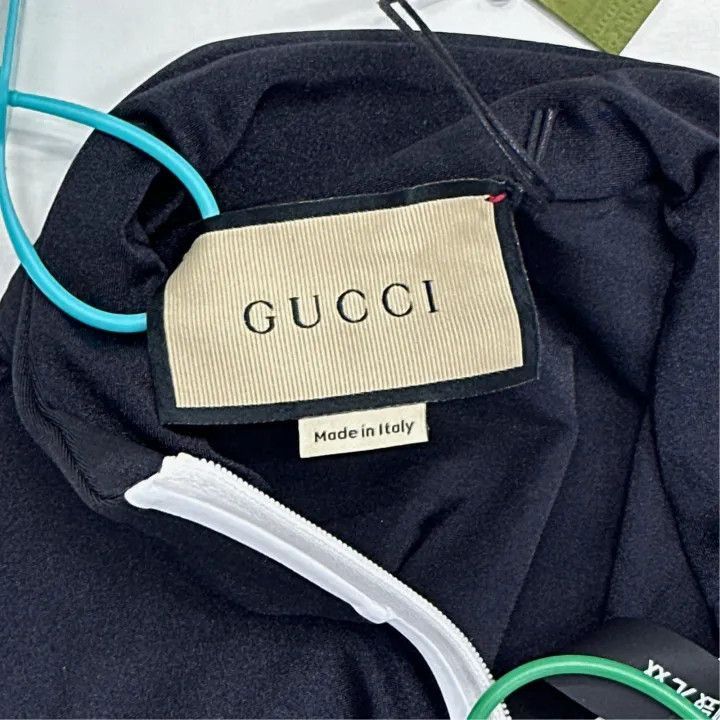 Gucci Gucci FW22 Logo Print Zip Crop Top-2507 Size XXS / US 00 / IT 34 - 7 Thumbnail