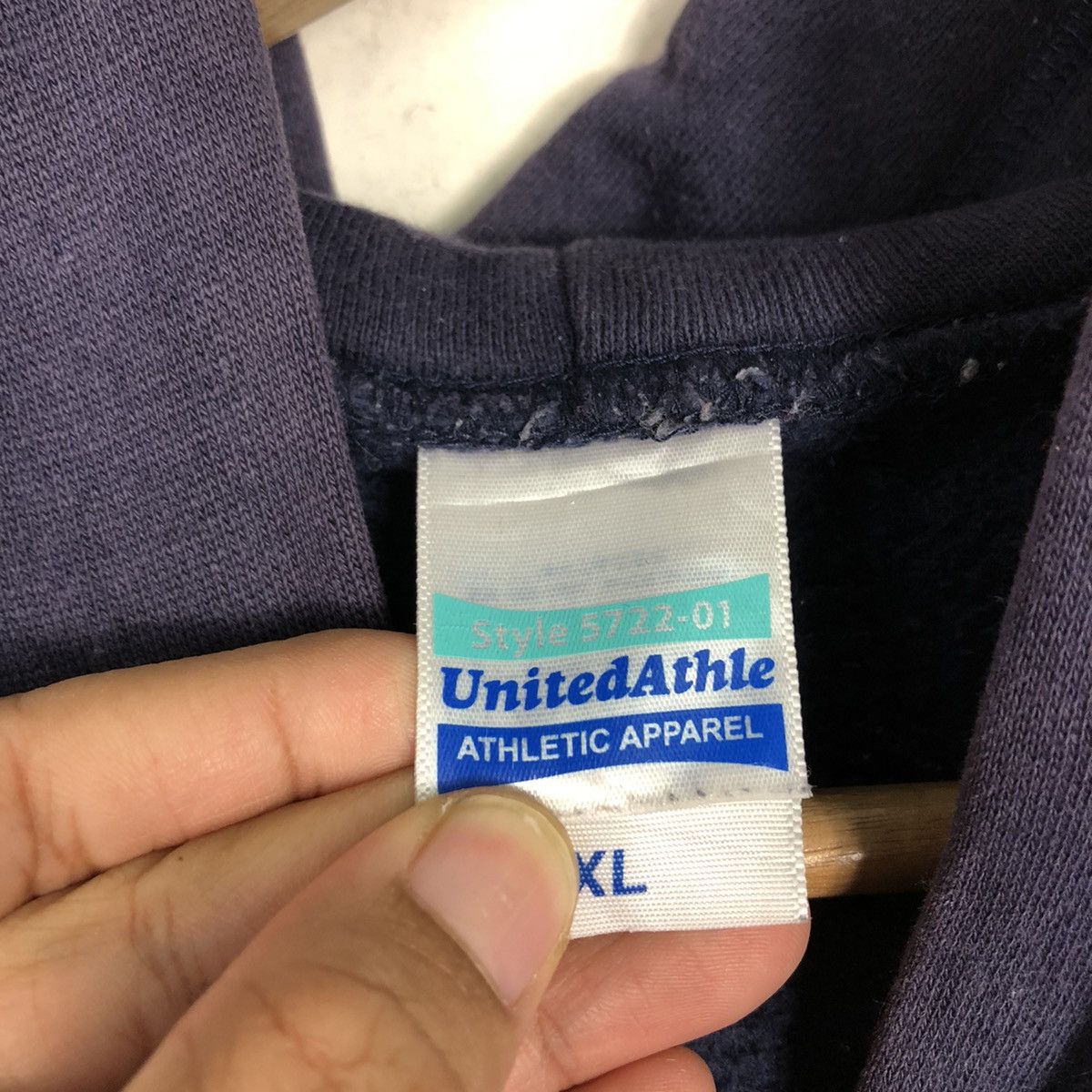 Japanese Brand United Athle HCV Team Hoodie – Distressed Graphic Size US XL / EU 56 / 4 - 17 Thumbnail