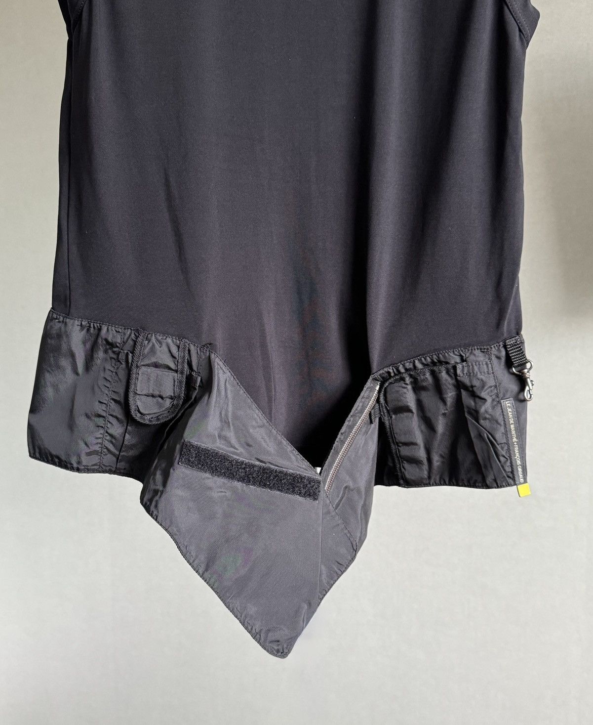 Marithe + Francois Girbaud black MARITHE FRANCOIS GIRBAUD top with bag & zipper Size M / US 6-8 / IT 42-44 - 6 Thumbnail