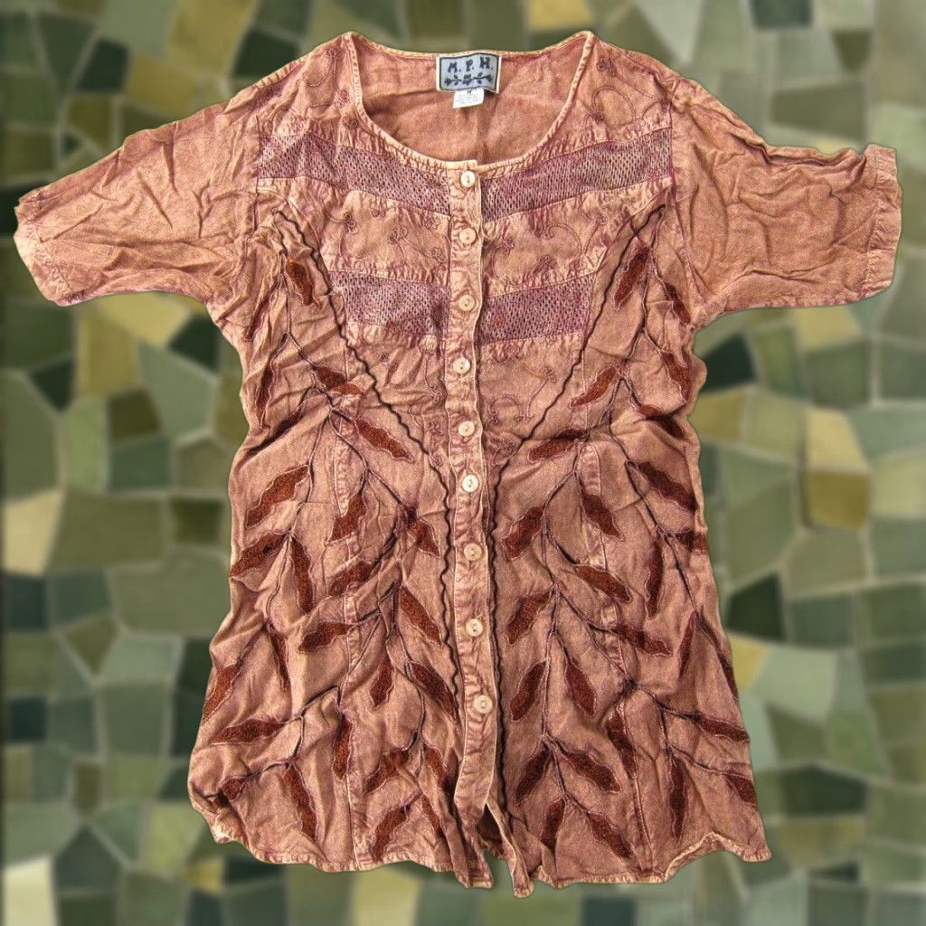 Pinko VINTAGE M.P.H. Blouse Shirt 100% Rayon Pink Embroidered Floral Short Sleeve Tunic Blouse Medium Size M / US 6-8 / IT 42-44 - 1 Thumbnail