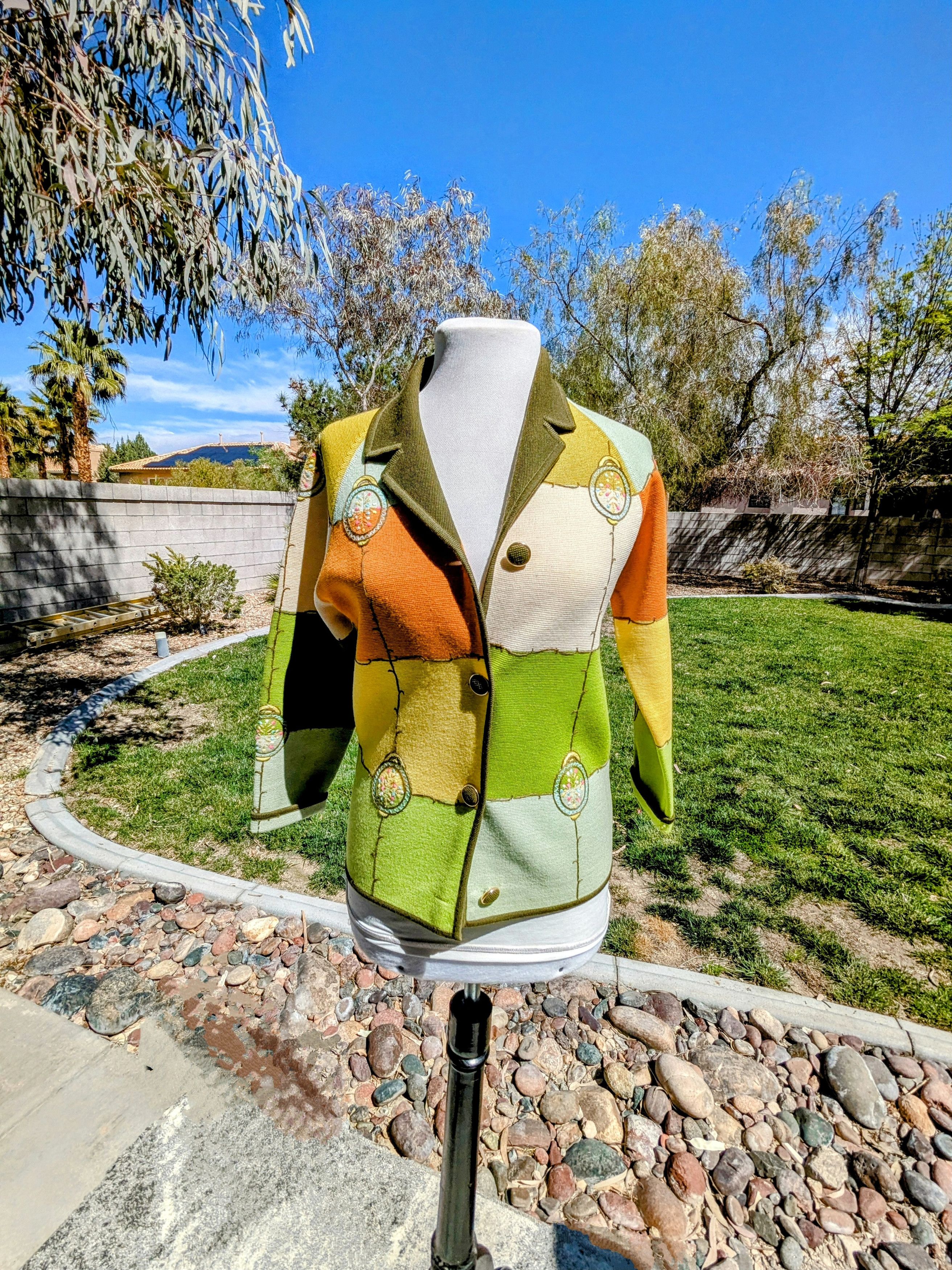 Vintage VTG Mod 1960s Squares Cardigan Sweater Petite Jacket Size M / US 6-8 / IT 42-44 - 1 Thumbnail