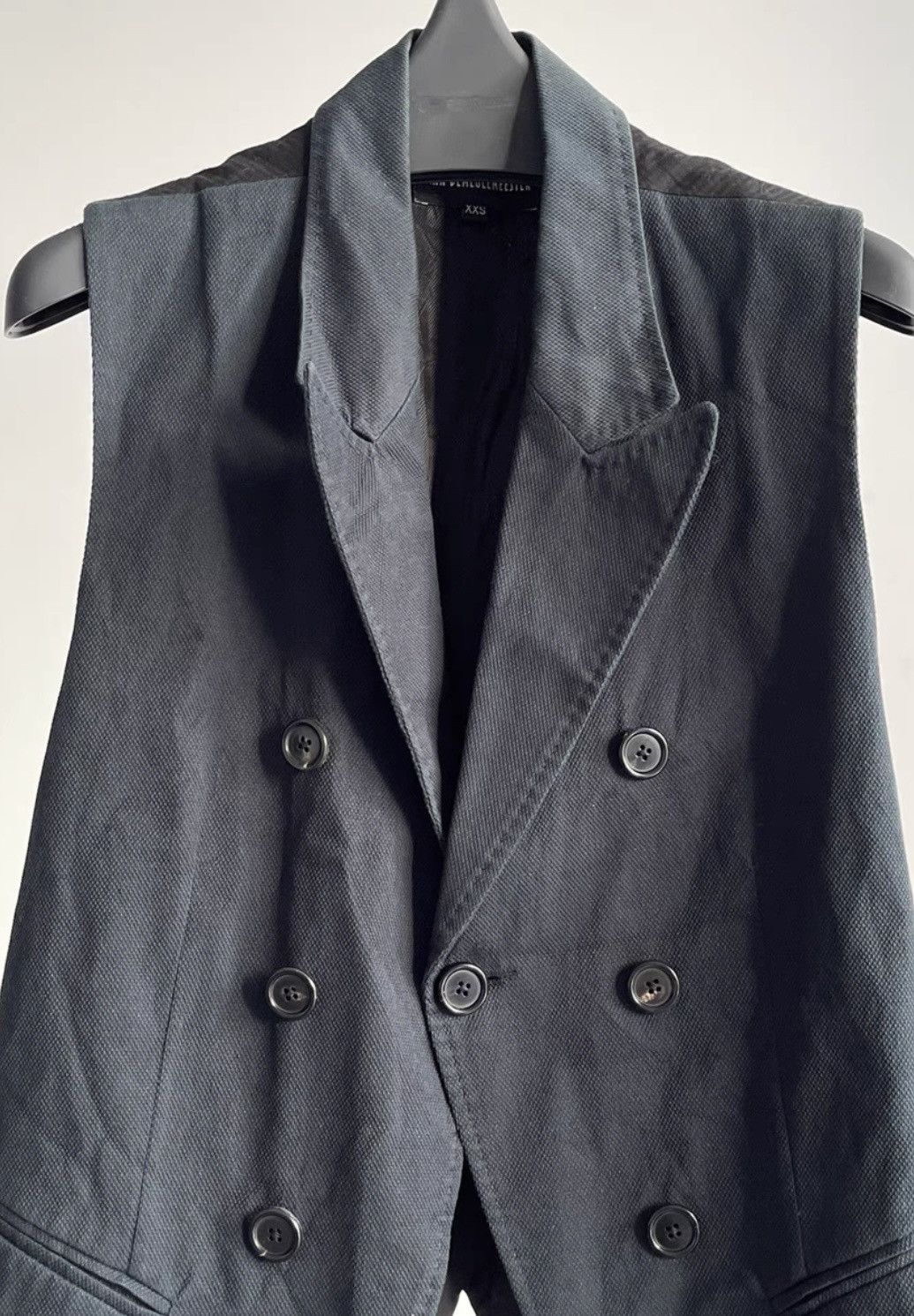 Ann Demeulemeester Ann Demeulemeester｜Double-breasted vest with peaked lapels Size 34S - 2 Thumbnail