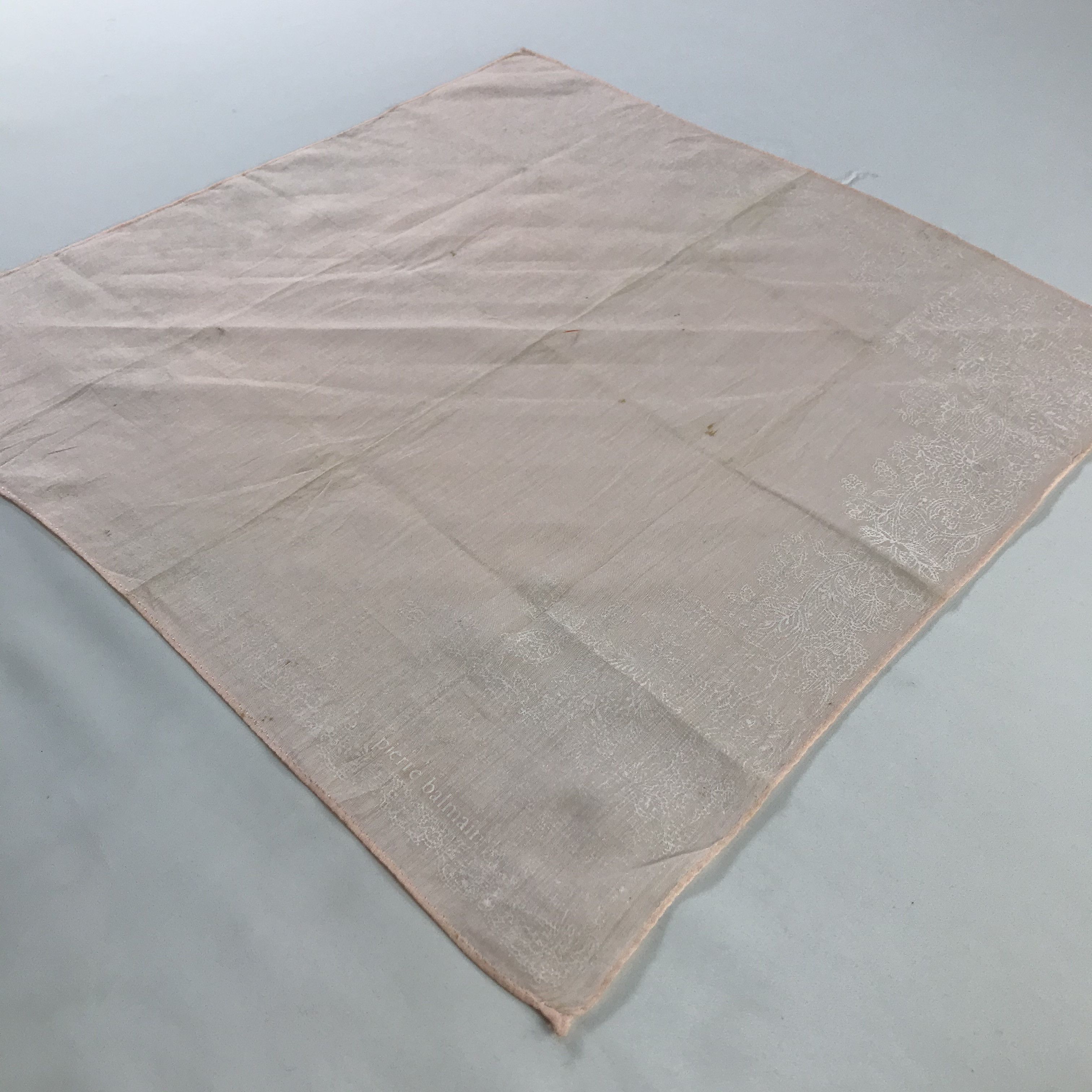 Pierre Balmain × Vintage Pierre Balmain Bandana / Handkerchief / Neckerchief - S1121 Size ONE SIZE - 2 Thumbnail