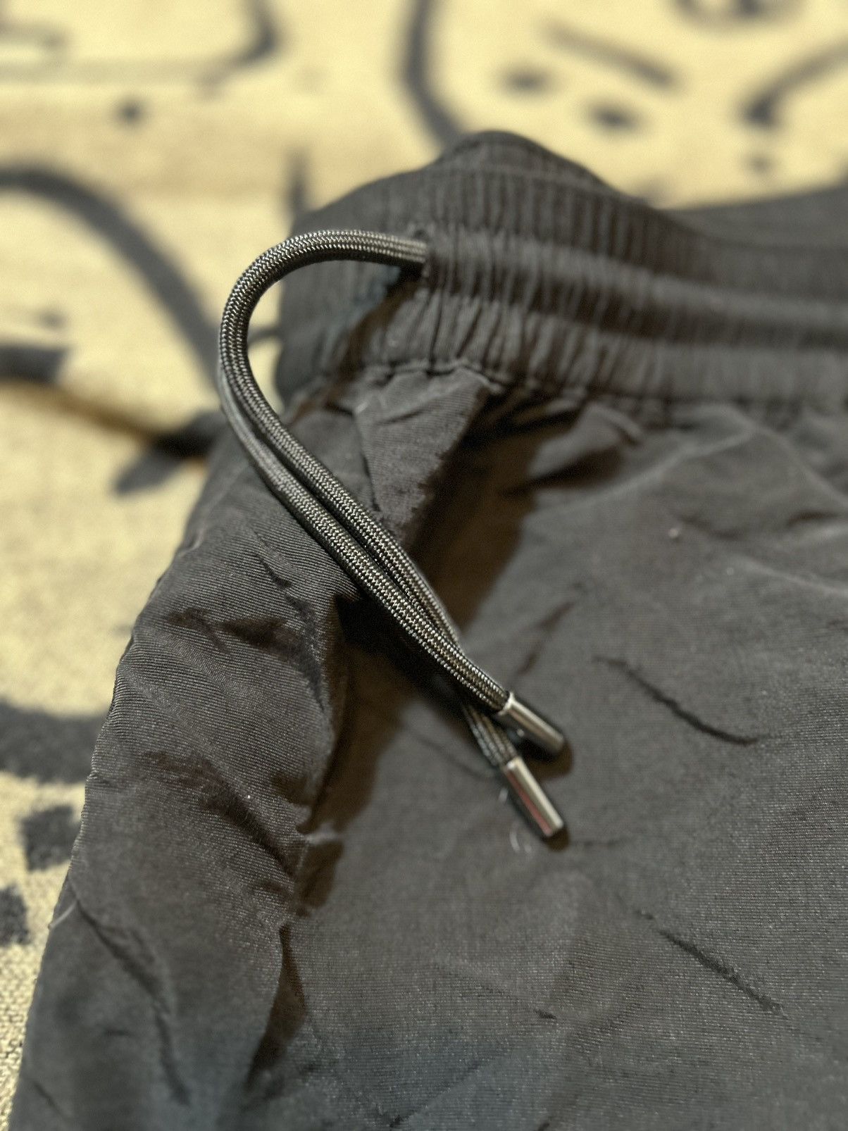 October's Very Own OVO Nylon Shorts Size US 32 / EU 48 - 4 Thumbnail