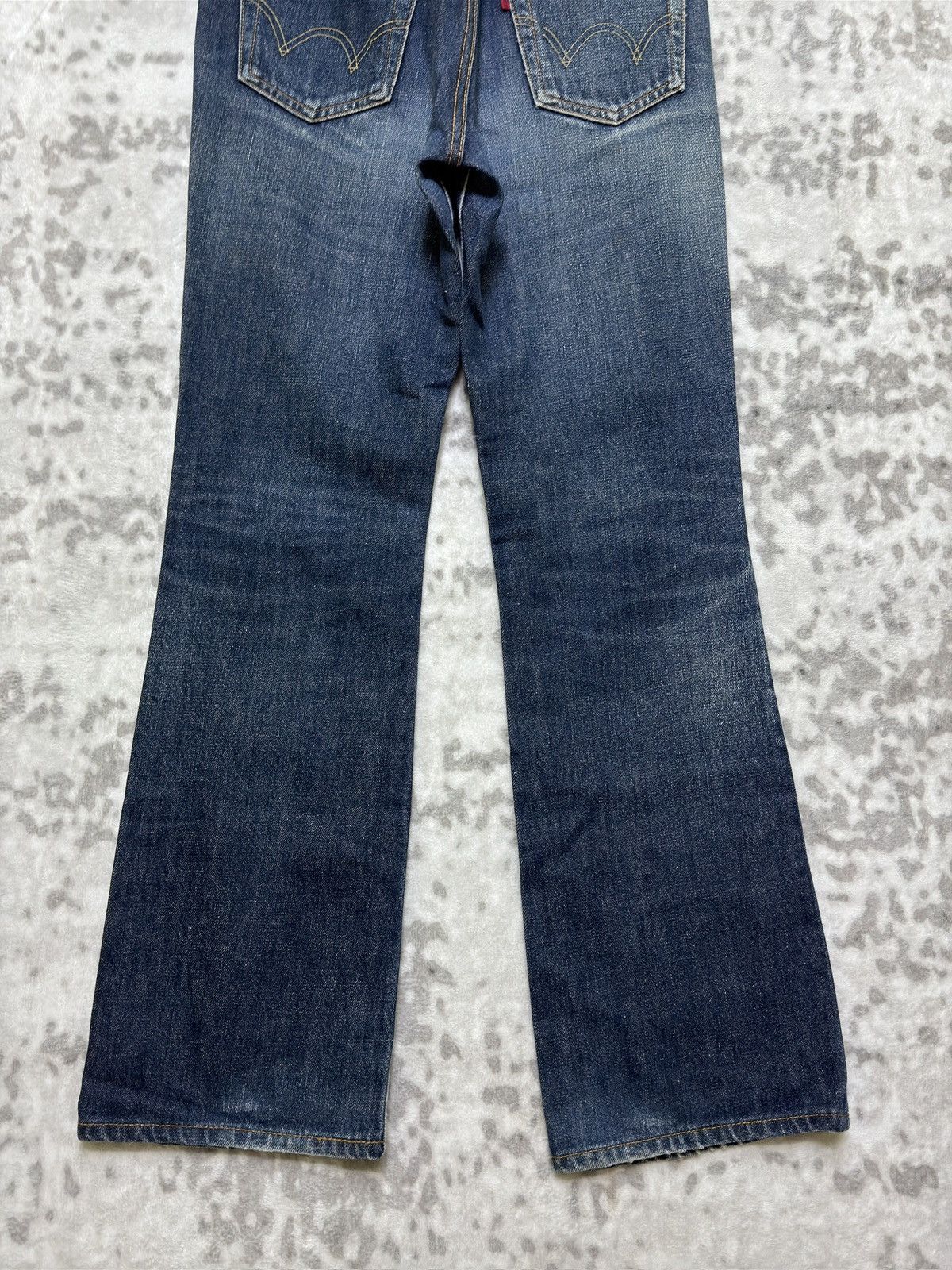 Edwin Vintage Miss Edwin 503 Regular Flare Blue Washed Distressed Size US 26 / EU 42 - 11 Thumbnail