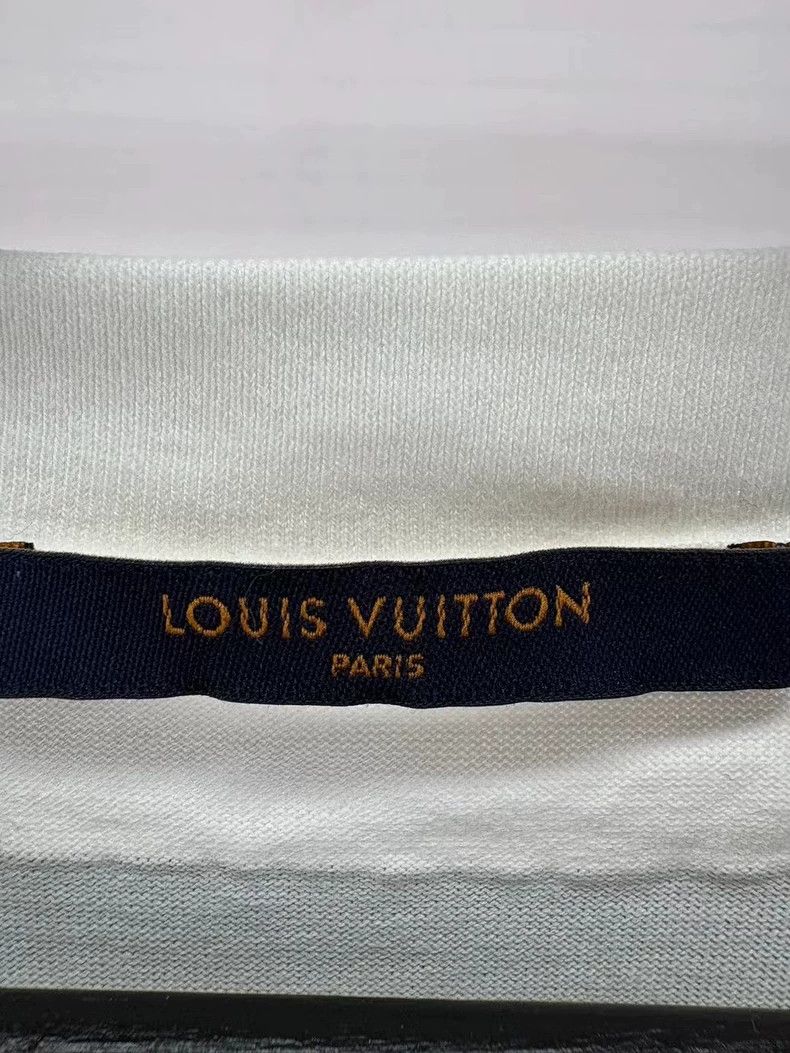 Louis Vuitton Louis Vuitton Cartoon dragon man short sleeve Size US L / EU 52-54 / 3 - 6 Thumbnail