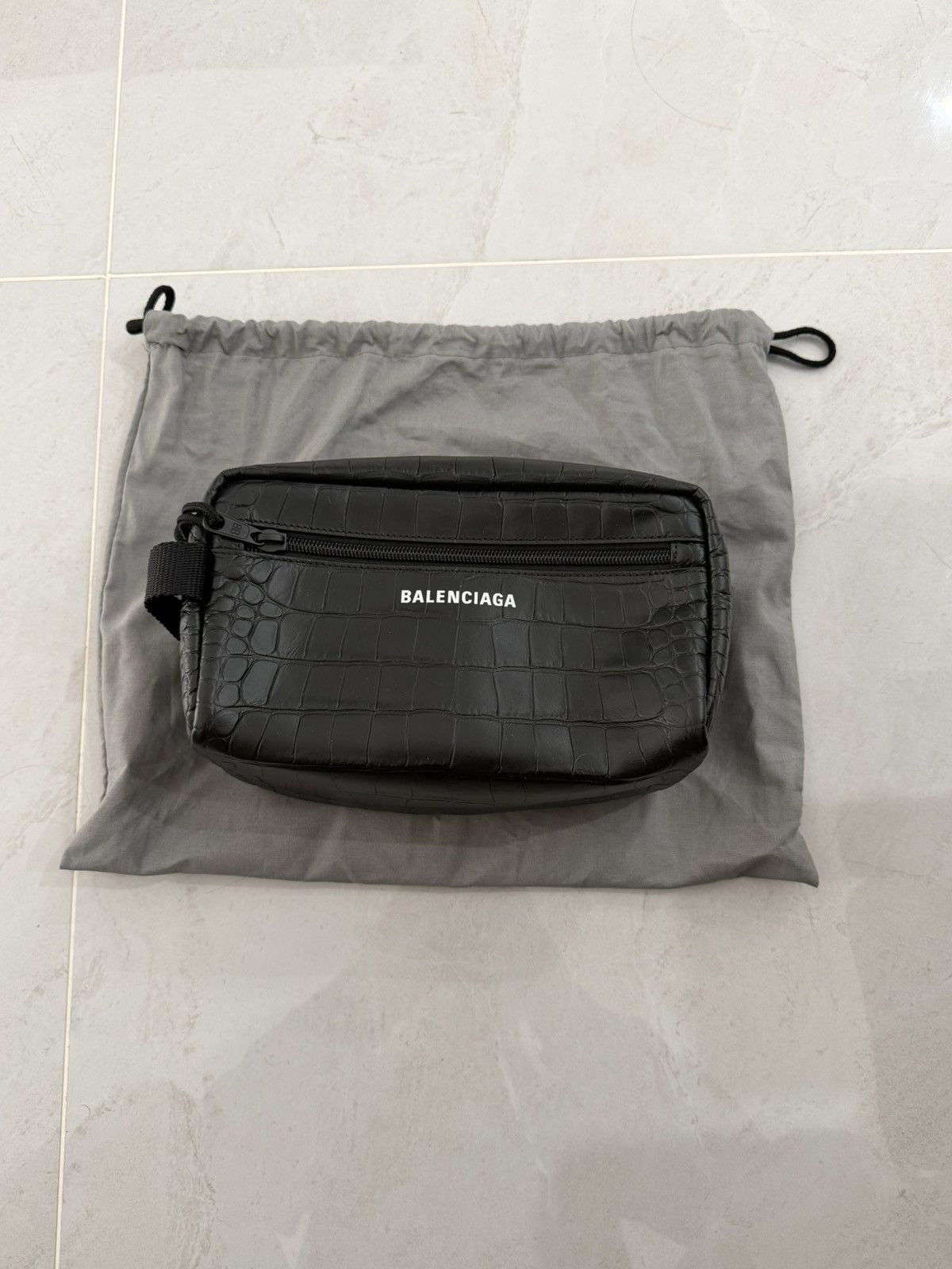 Balenciaga Balenciaga Leather Logo Croc Wash / Toilet Bag Size ONE SIZE - 2 Thumbnail