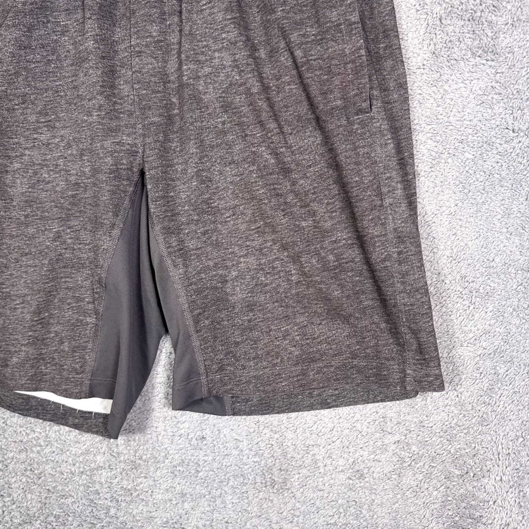 Lululemon Lululemon Surge Shorts Men’s M Gym Athletic 9” Inseam Running Heather Unlined Size US 31 - 2 Thumbnail
