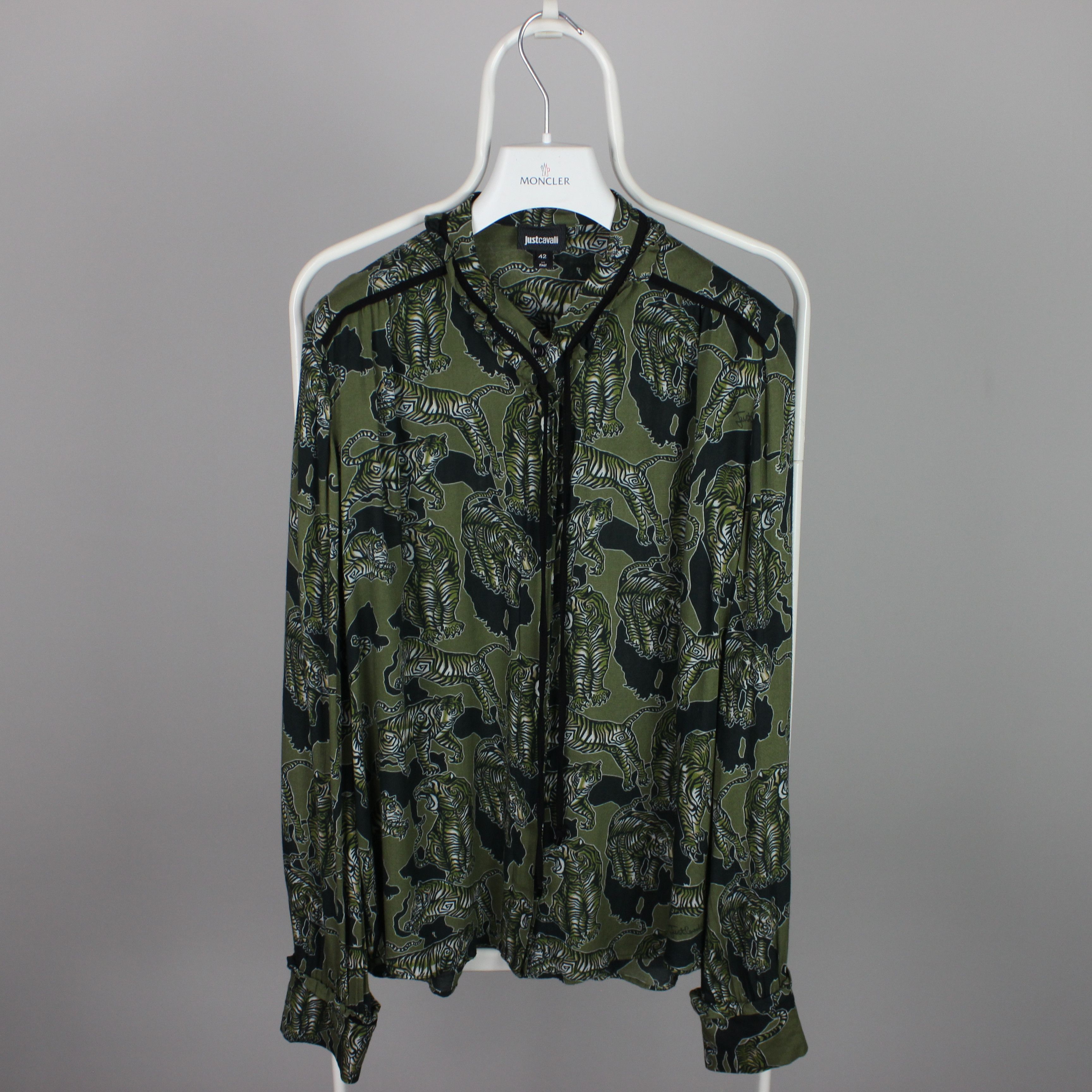 Just Cavalli Just Cavalli Multi Color tigers long sleeve blouses shirt 42 Size M / US 6-8 / IT 42-44 - 15 Thumbnail