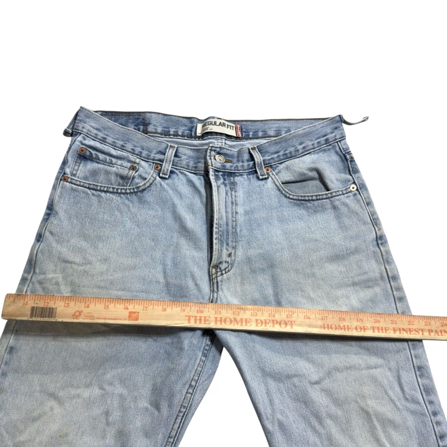Levi's VINTAGE Levi's 505 Jeans Mens 35x32 Regular Fit Straight Leg 2000s Y2K Blue Size US 35 - 7 Thumbnail