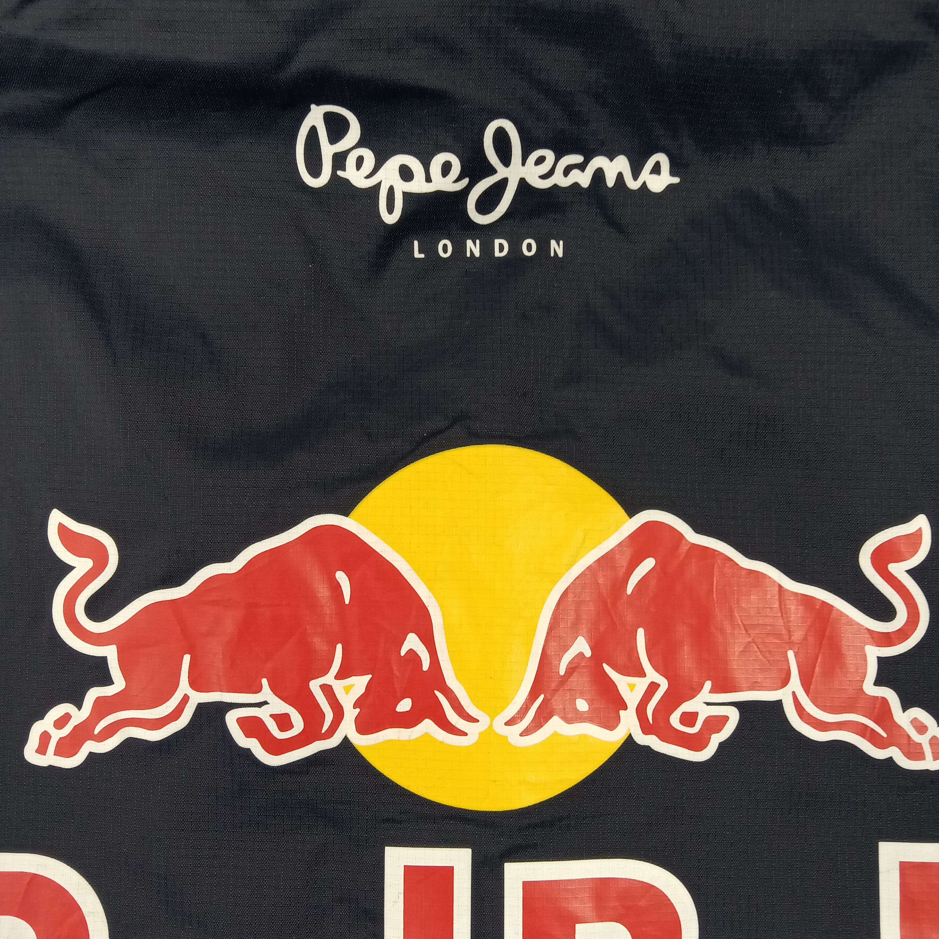 Pepe Jeans × Red Bull × Vintage Redbull Racing X Pepe Jeans Outdoor Waterproof Jacket Size US M / EU 48-50 / 2 - 3 Thumbnail
