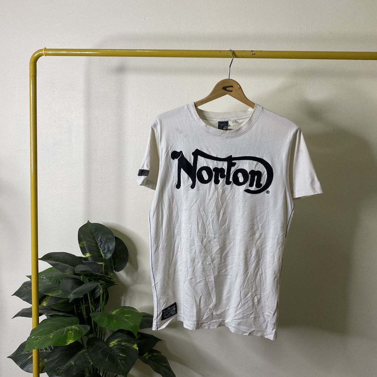 Norton Vintage Y2K Norton Motorcycles T Shirt Size US M / EU 48-50 / 2 - 6 Thumbnail